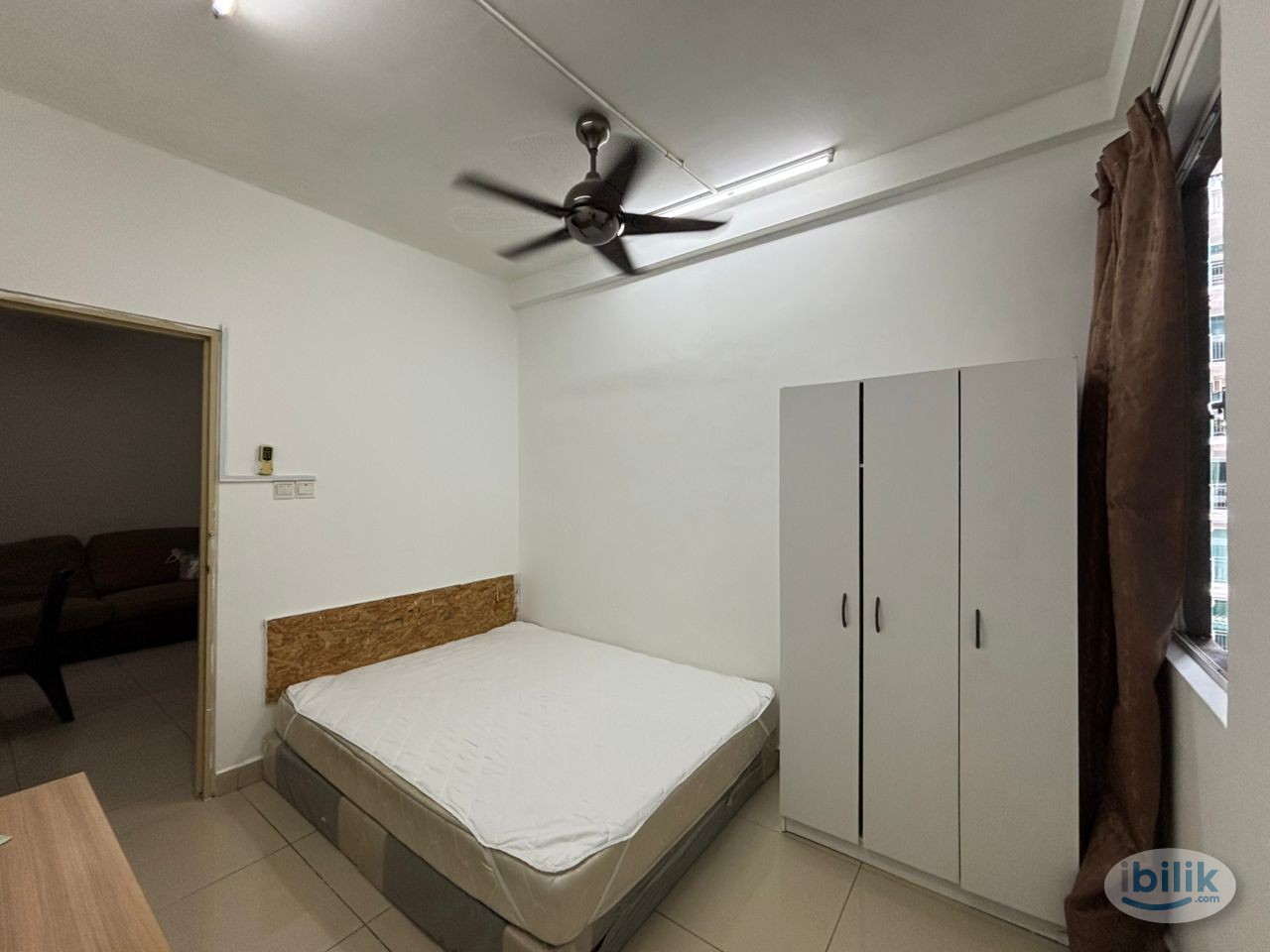 📍Next to LRT Ara damansara/Evolve mall, Doorsteps to variety Shop lot and Restaurant, Near to Citta Mall, Subang Airport - Image 1