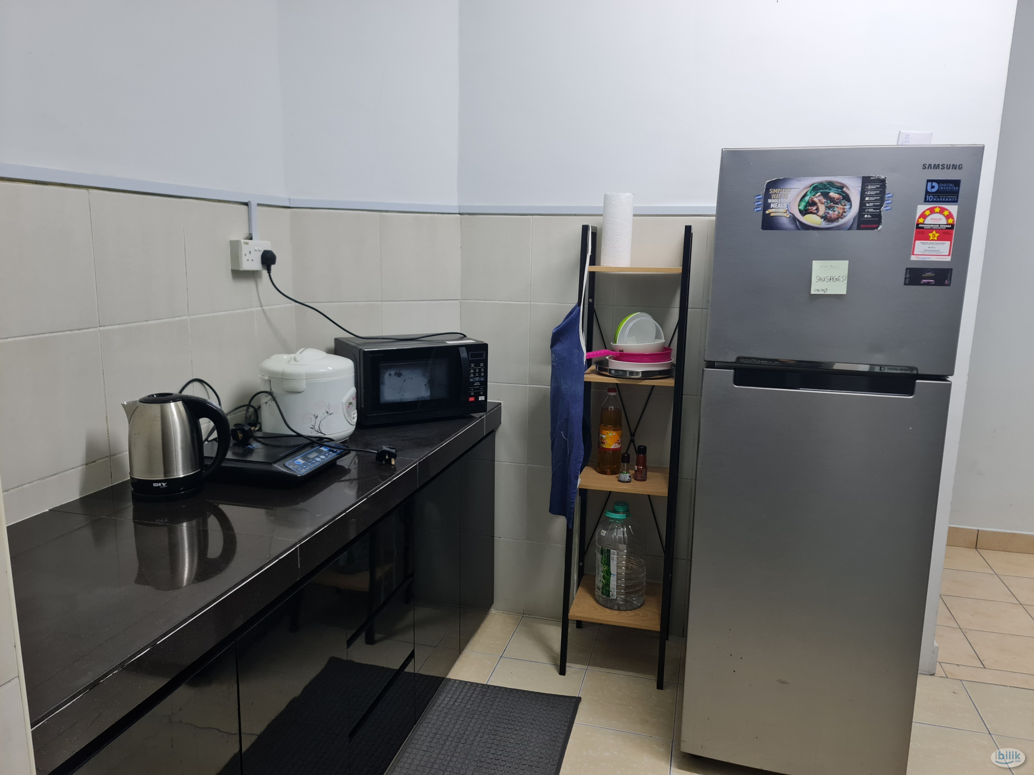 Female Master Room - UCSI Uni, Connaught, Cheras - Image 4