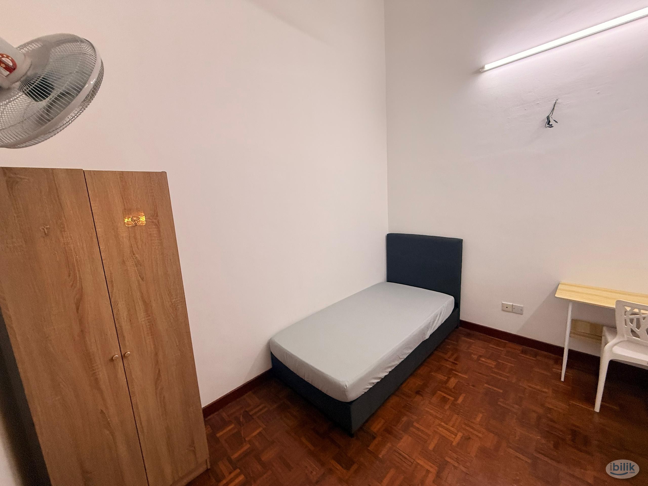 ‼️Female Unit Only🌟Merdeka Promo💥ZERO DEPOSIT🛜🔥BUDGET SINGLE ROOM FOR RENT AT BANDAR UTAMA 💥NEAR TO ONE UTAMA , FIRST AV - Image 3