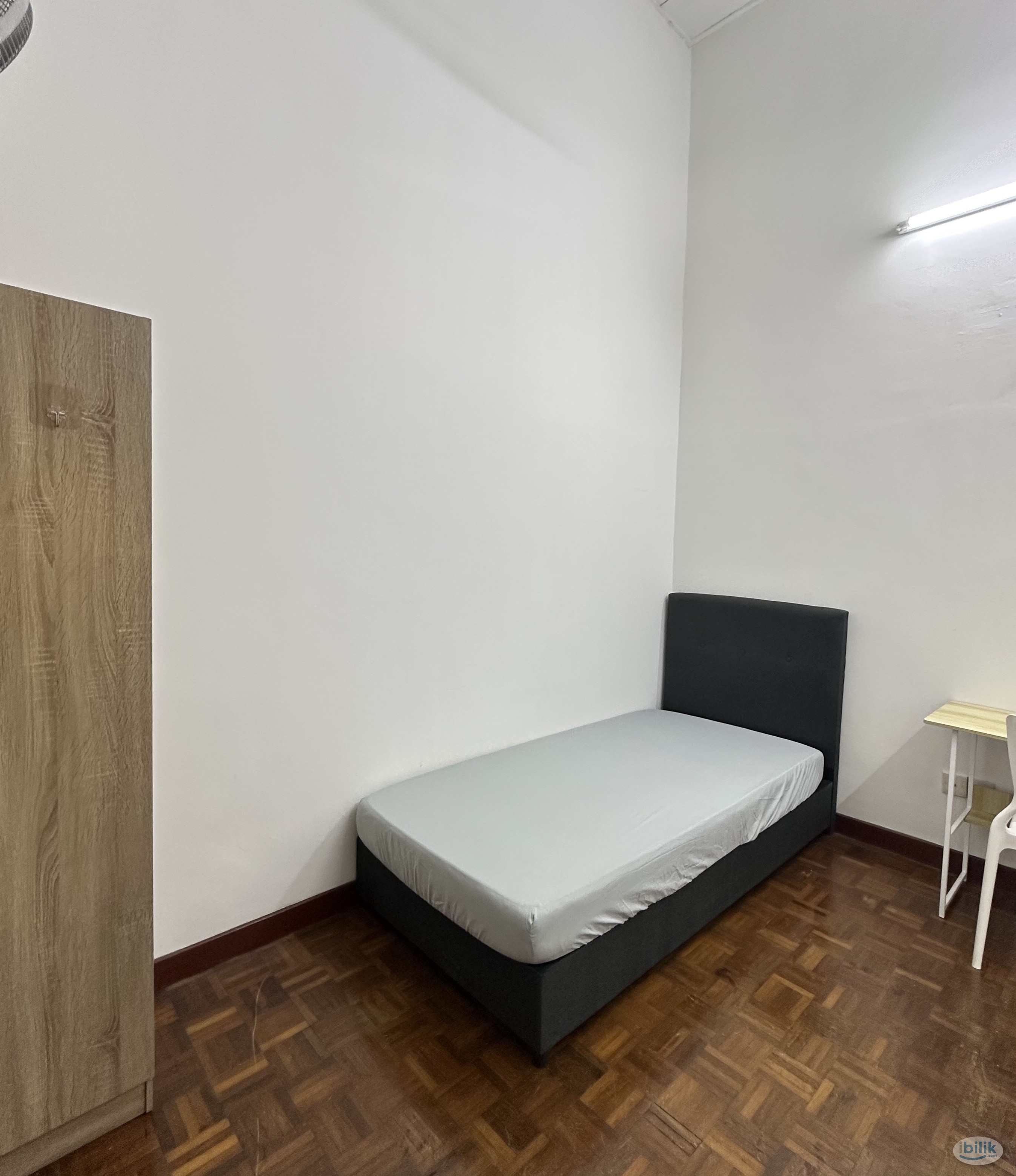 👯‍♀️FEMALE UNIT WALKING DISTANCE TO MRT BANDAR UTAMA 🚊MOVE IN IMMEDIATELY WITH ZERO DEPOSIT - Image 1
