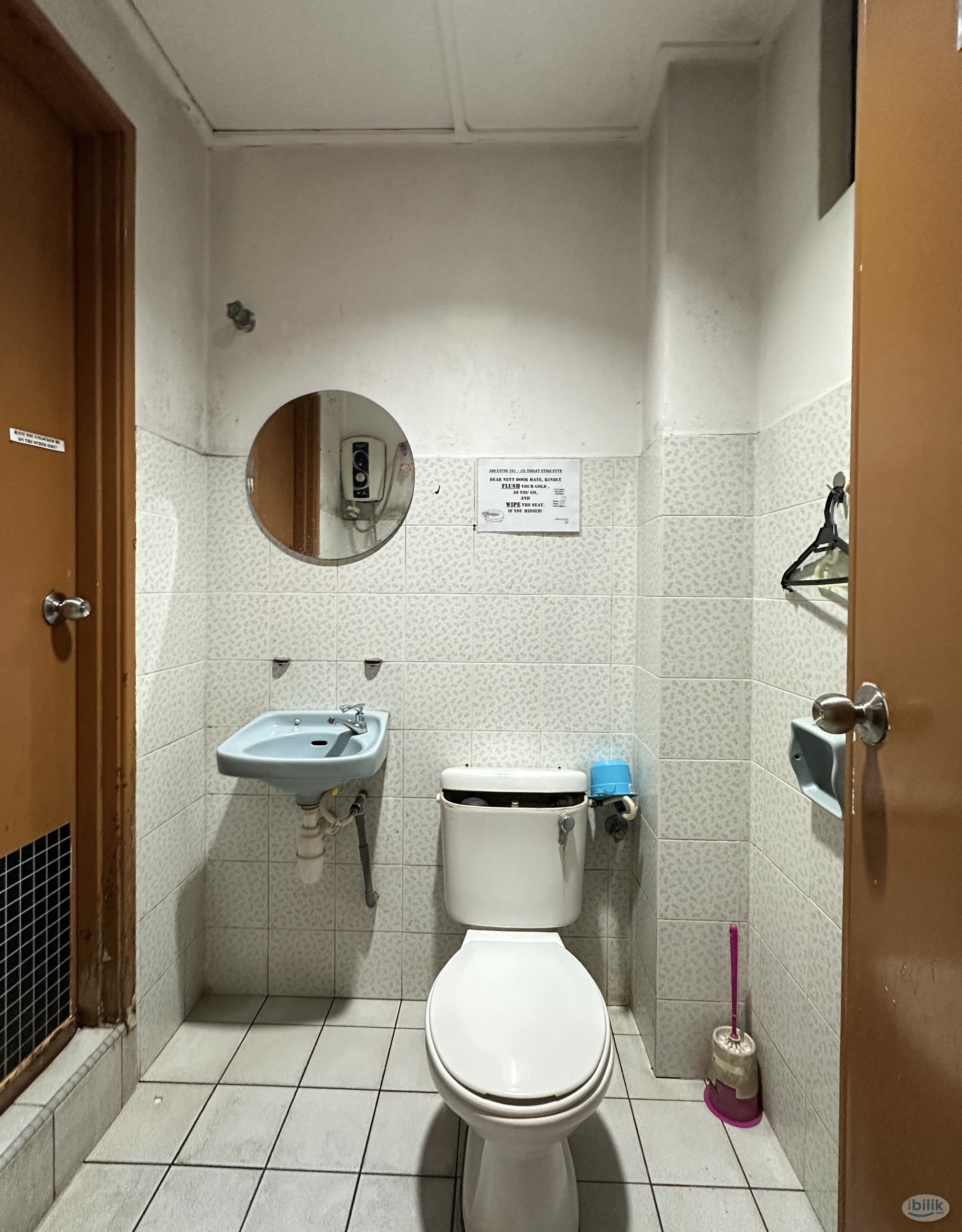 🤩SPACIOUS ROOM IN ONE UTAMA 👯‍♂️👯‍♀️ MOVE IN IMMEDIATELY WITH ZERO DEPOSIT ‼️ - Image 4
