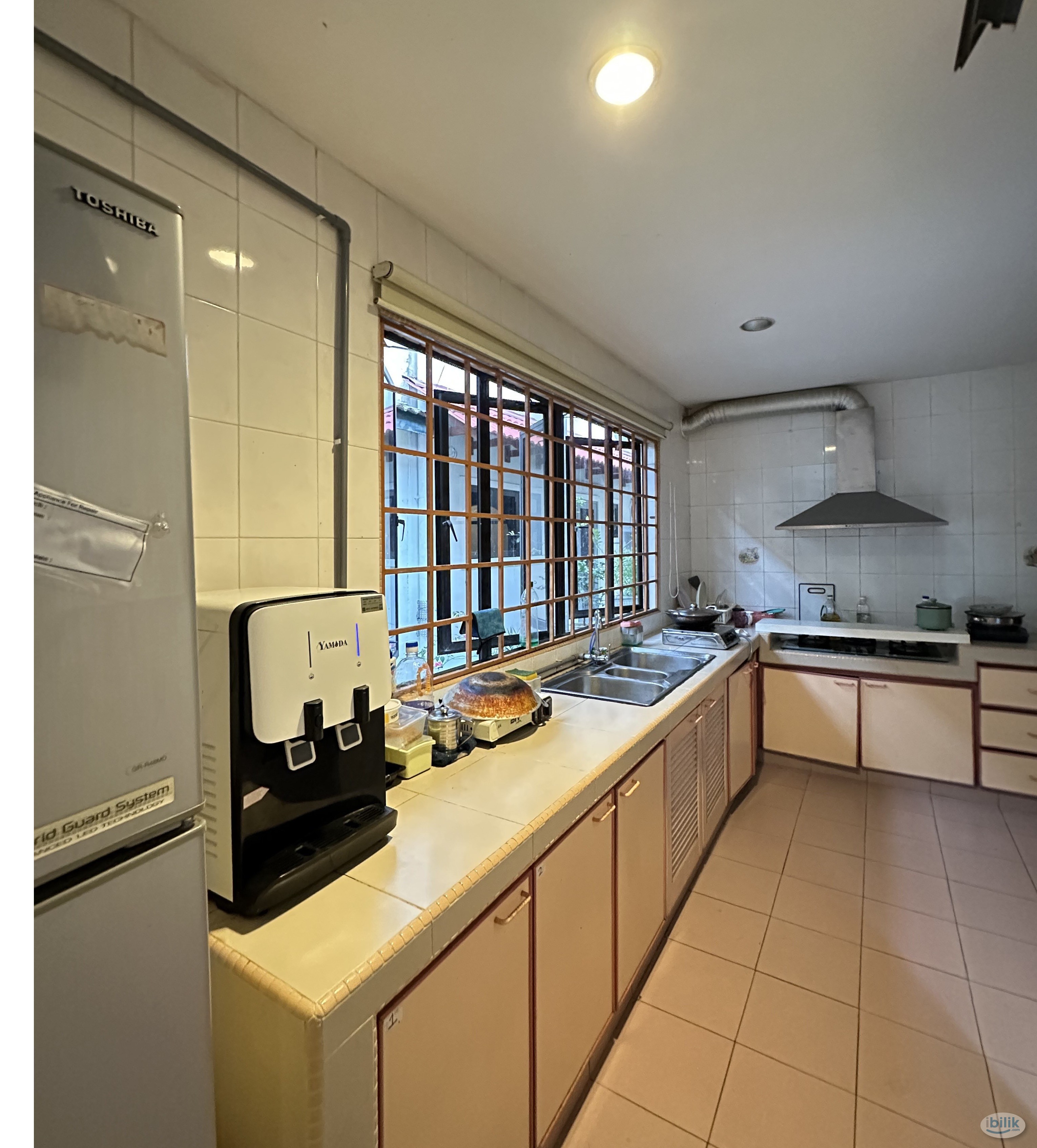 🤩SPACIOUS ROOM IN ONE UTAMA 👯‍♂️👯‍♀️ MOVE IN IMMEDIATELY WITH ZERO DEPOSIT ‼️ - Image 3