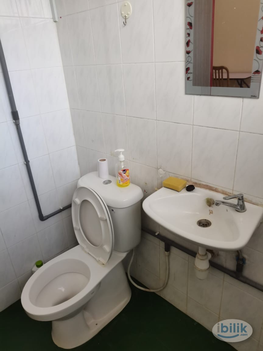 3 bedroom 2 bathroom landed house for rent at Taman Bukit Kristal Seremban - Image 5