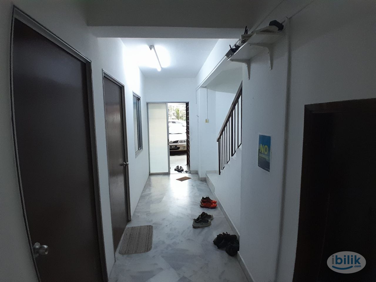 [PJS 10 House] Medium Room with Aircond Rent Near Sunway Pyramid, Sunway Mentari - Image 1