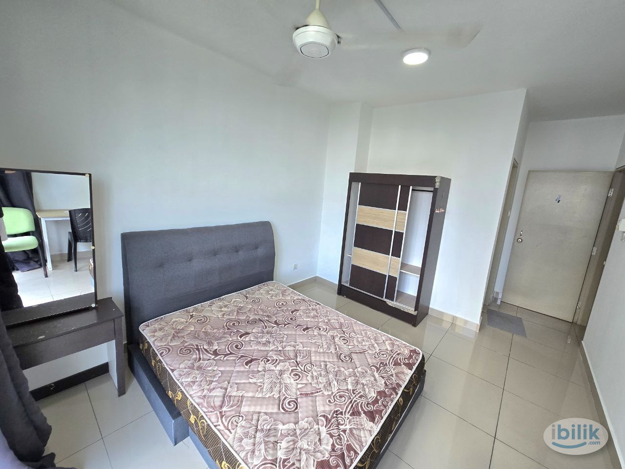 Ready move in1st week of JULY! Near LRT Ara damansara Block C Master Room at Pacific Place ✅ready move in!! - Image 1