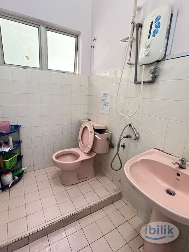 💵⚖️Short/Long Term Accepted !! Room for rent available at Bandar Utama, PJ🌼 - Image 3
