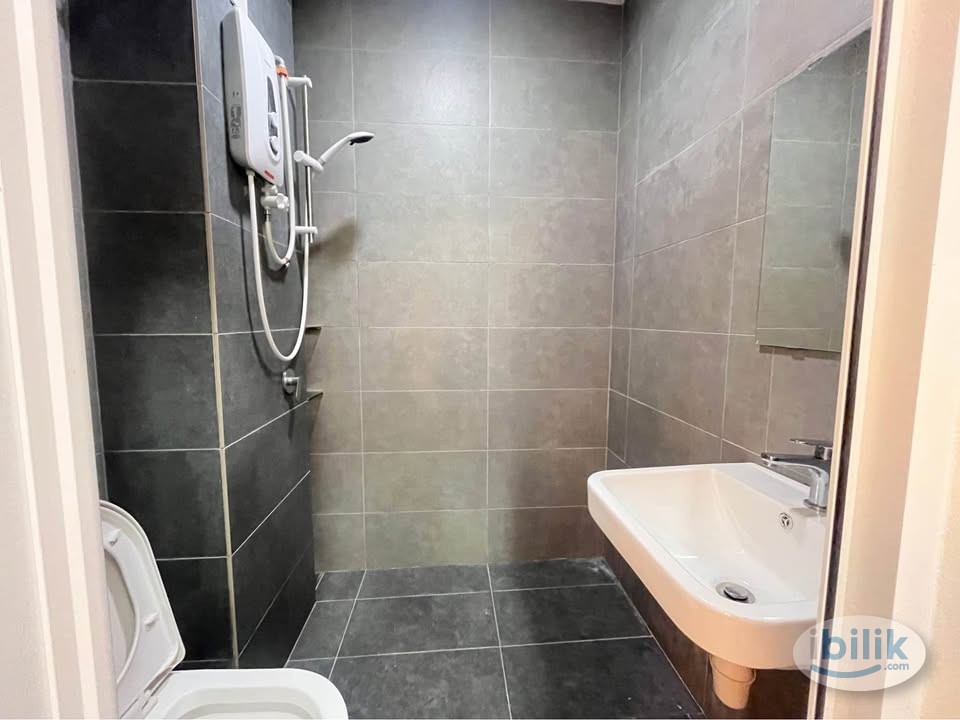 Room with Private Toilet @ Ampang Hilir near Korea Embassy - Image 3