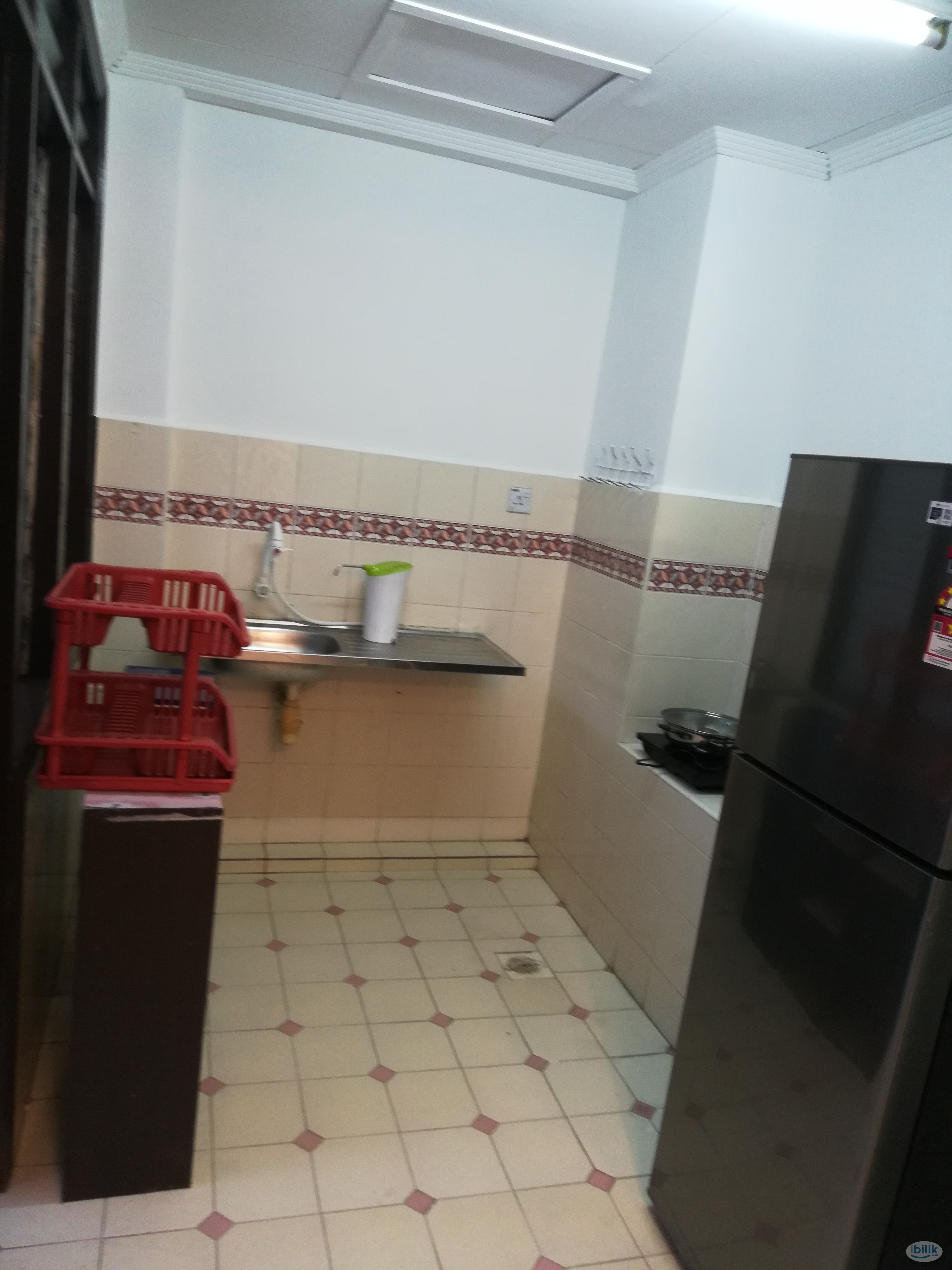 Single Room at Skudai Villa near Taman Mutiara Rini, Skudai - Image 3