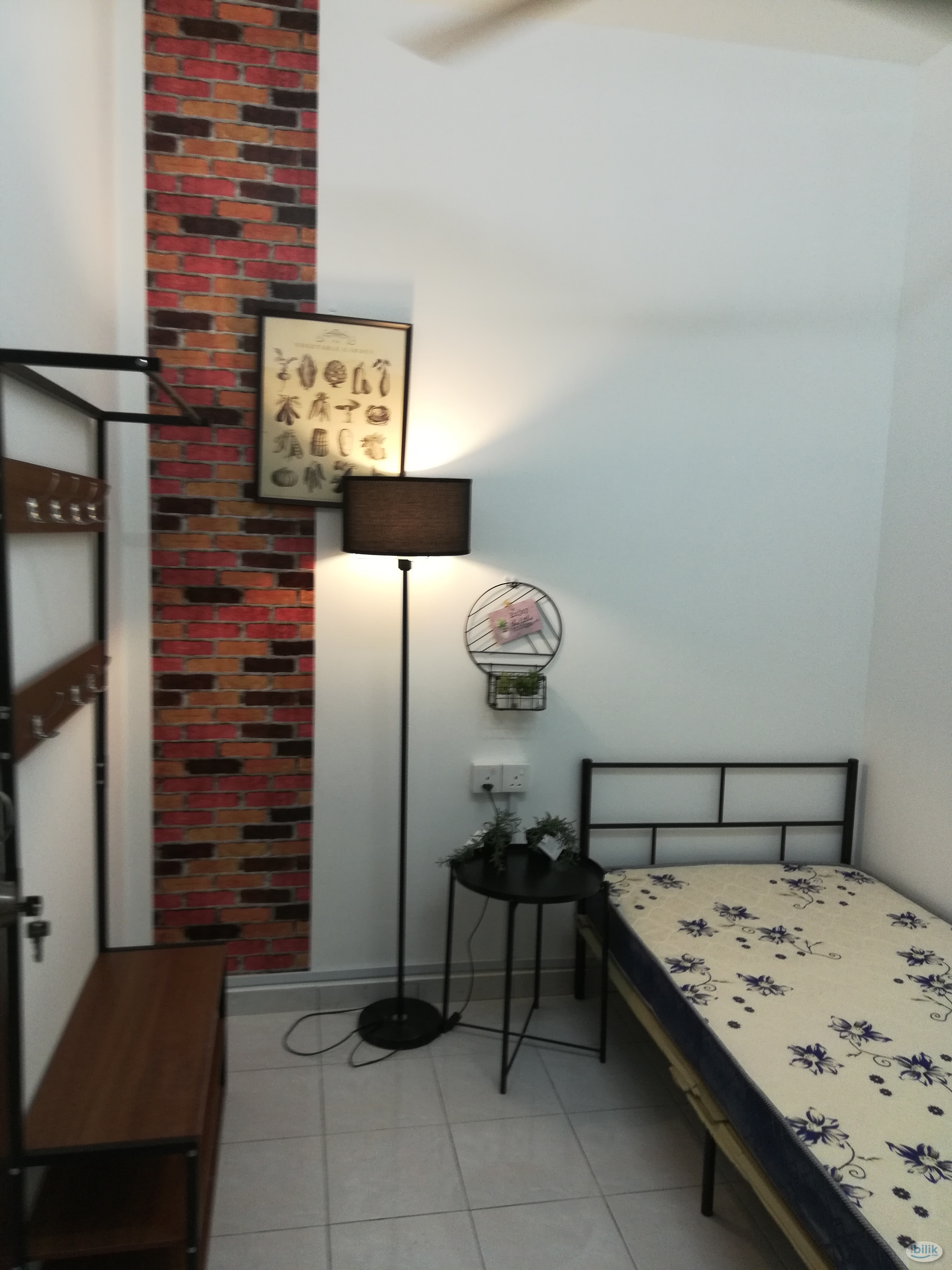 Single Room at Skudai Villa near Taman Mutiara Rini, Skudai - Image 2