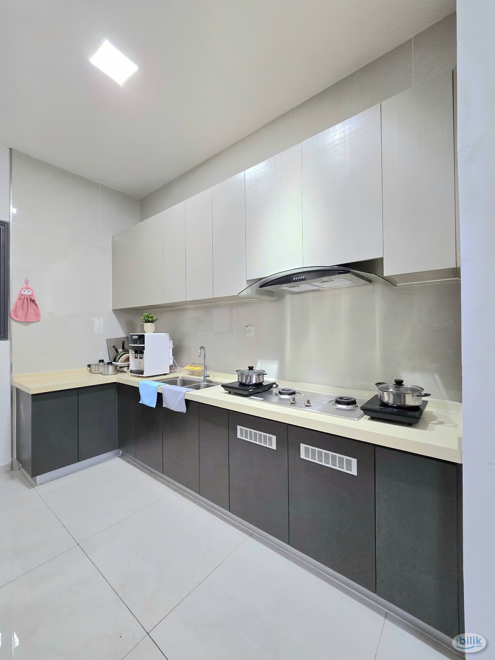 🔥Danga Bay｜Sub-Master Rooms | Shutter Bus To CIQ🔥 - Image 3