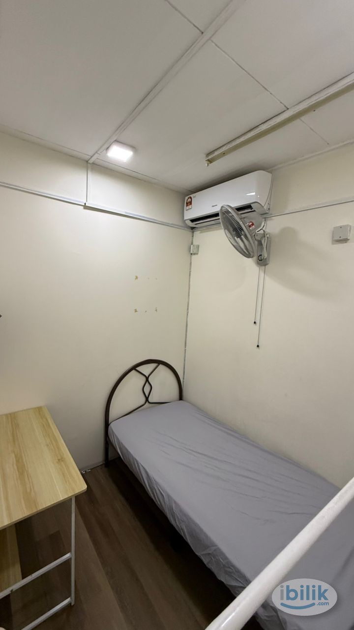 🛏️ Jalan SS22/12, Damansara Jaya – Partition Room (Shared Bath) - Image 1
