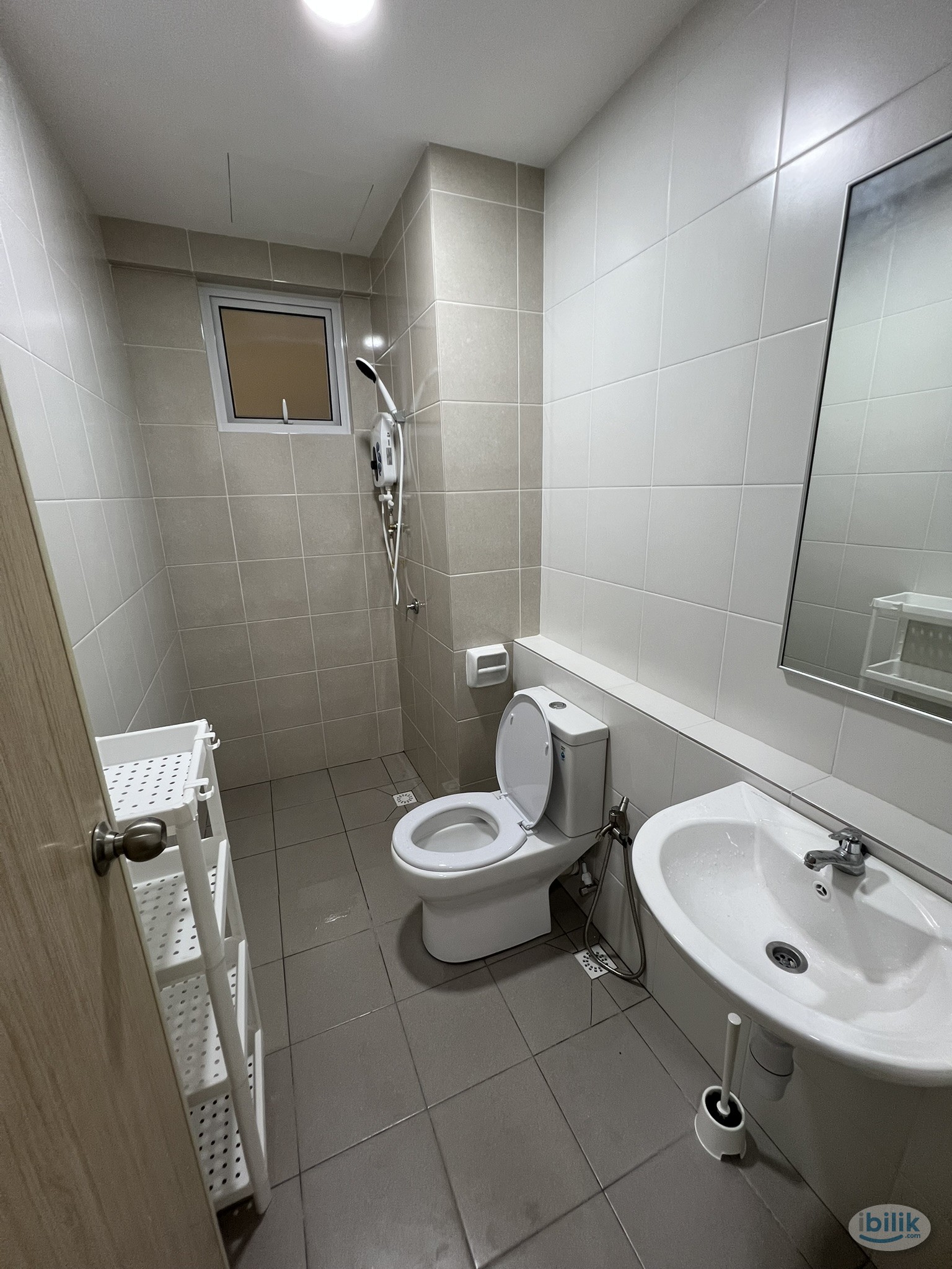 Outside Single Room at Havana Beach Residences, Bayan Lepas - Image 5