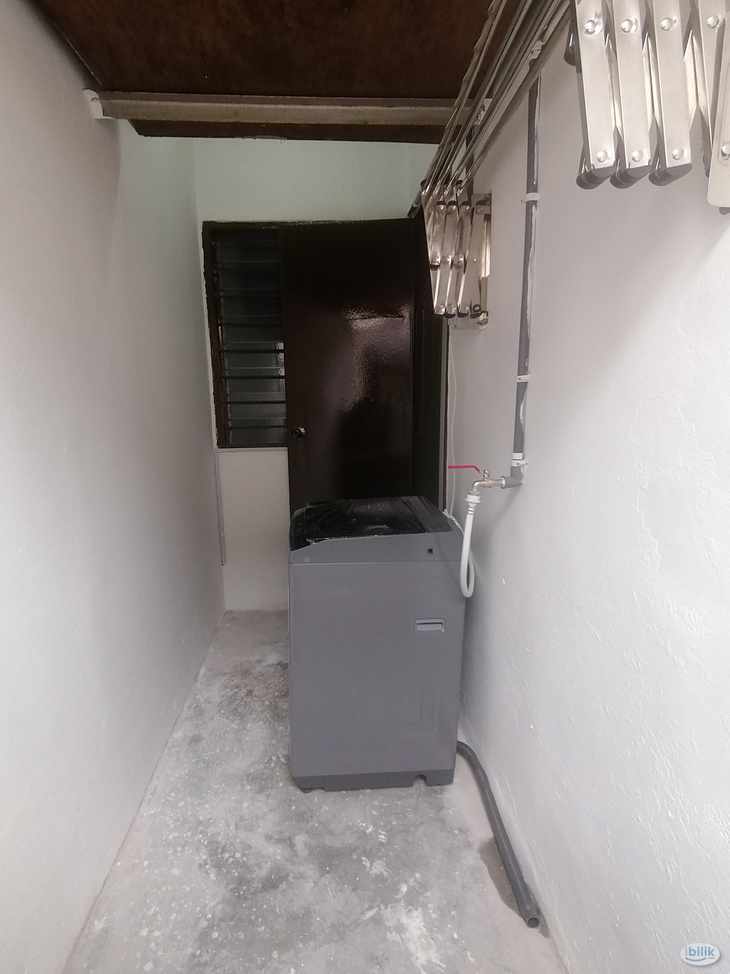 Sharing Master Room at Flat Bandar Bukit Puchong with Fully Furnish, Cleaning Service & Free Utility Bills. - Image 4