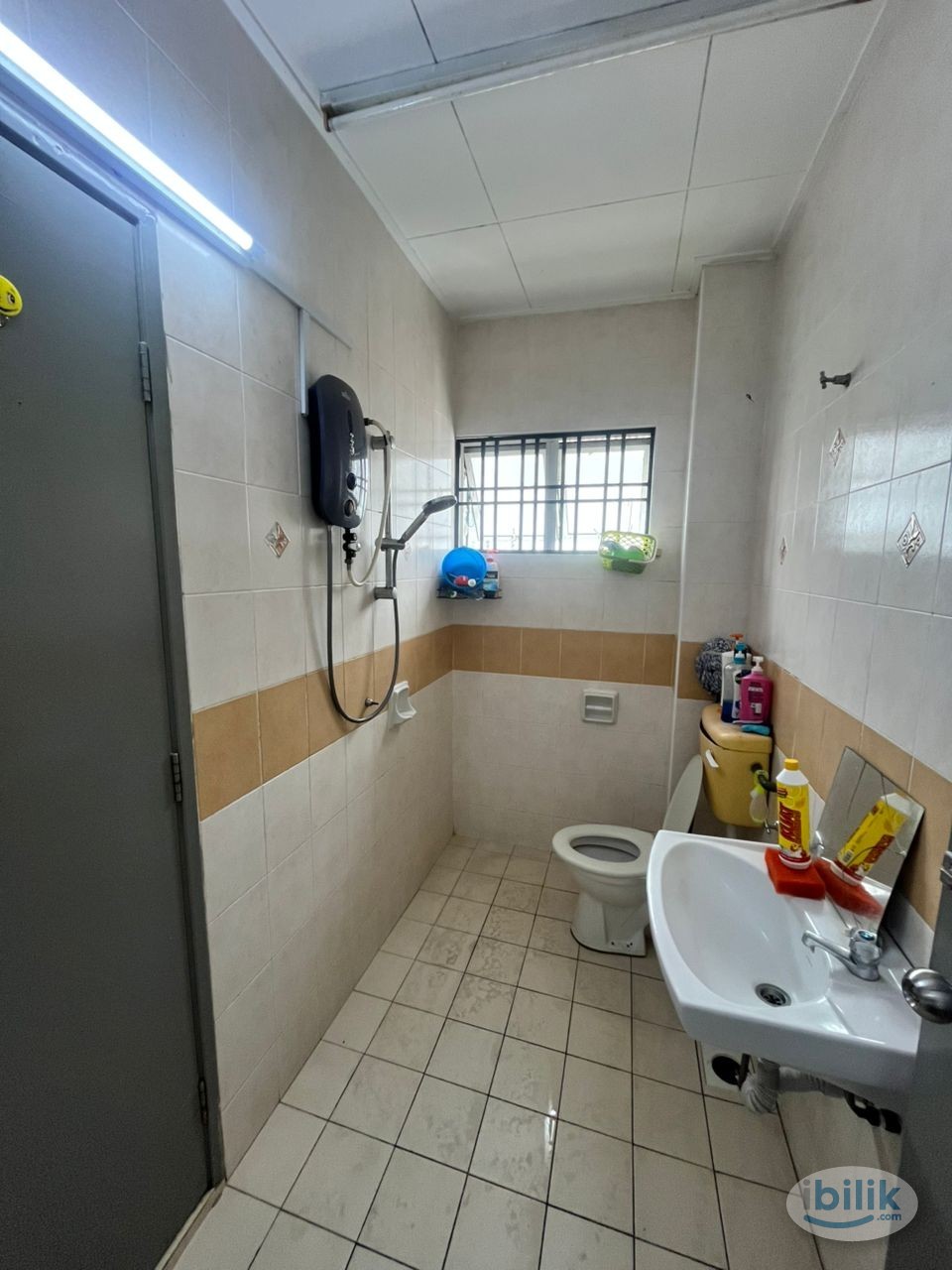‼️LOW DEPOSIT‼️SETIA  ALAM MIDDLE ROOM FOR RENT🔥NEAR TO SETIA CITY MALL, TOP GLOVE, KOSSAN ,NKVE🎏🎏🎏 - Image 5