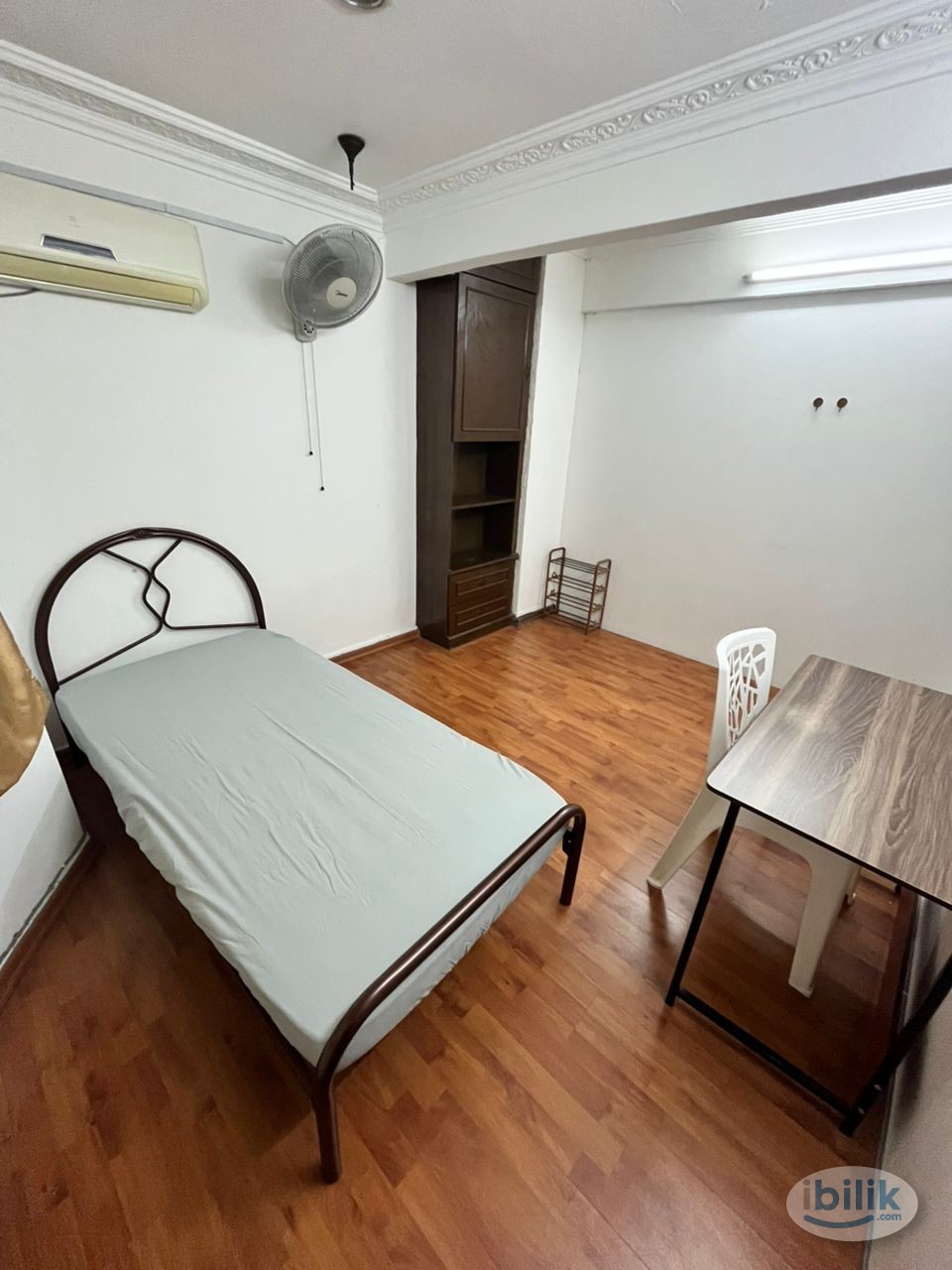 🤩NICE ROOM🤩SS22 DAMANSARA JAYA MIDDLE ROOM FOR RENT🎉5 MIN WALKING DISTANCE TO ATRIA SHOPPING GALLERY🎏🎏 - Image 1