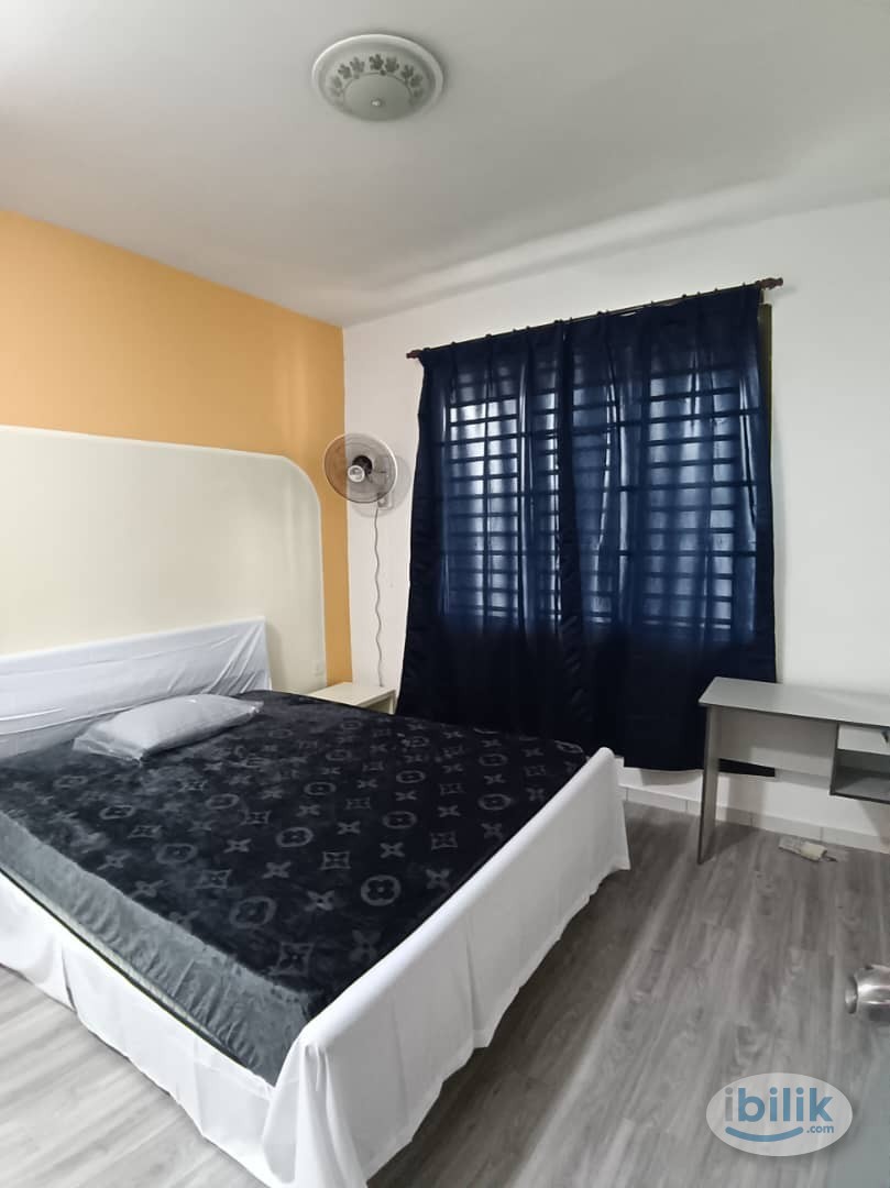 Male Room at Nusa Perdana Service Apartment, Gelang Patah - Image 5