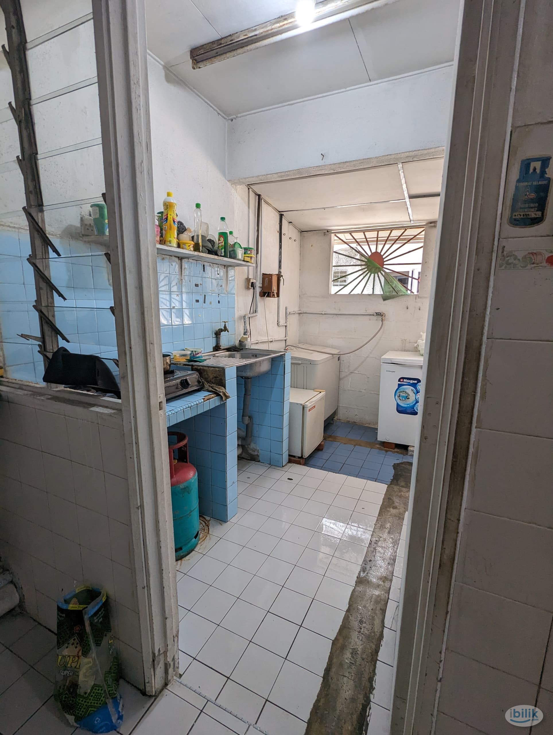 Master Room at PJS 9, Bandar Sunway - Image 2