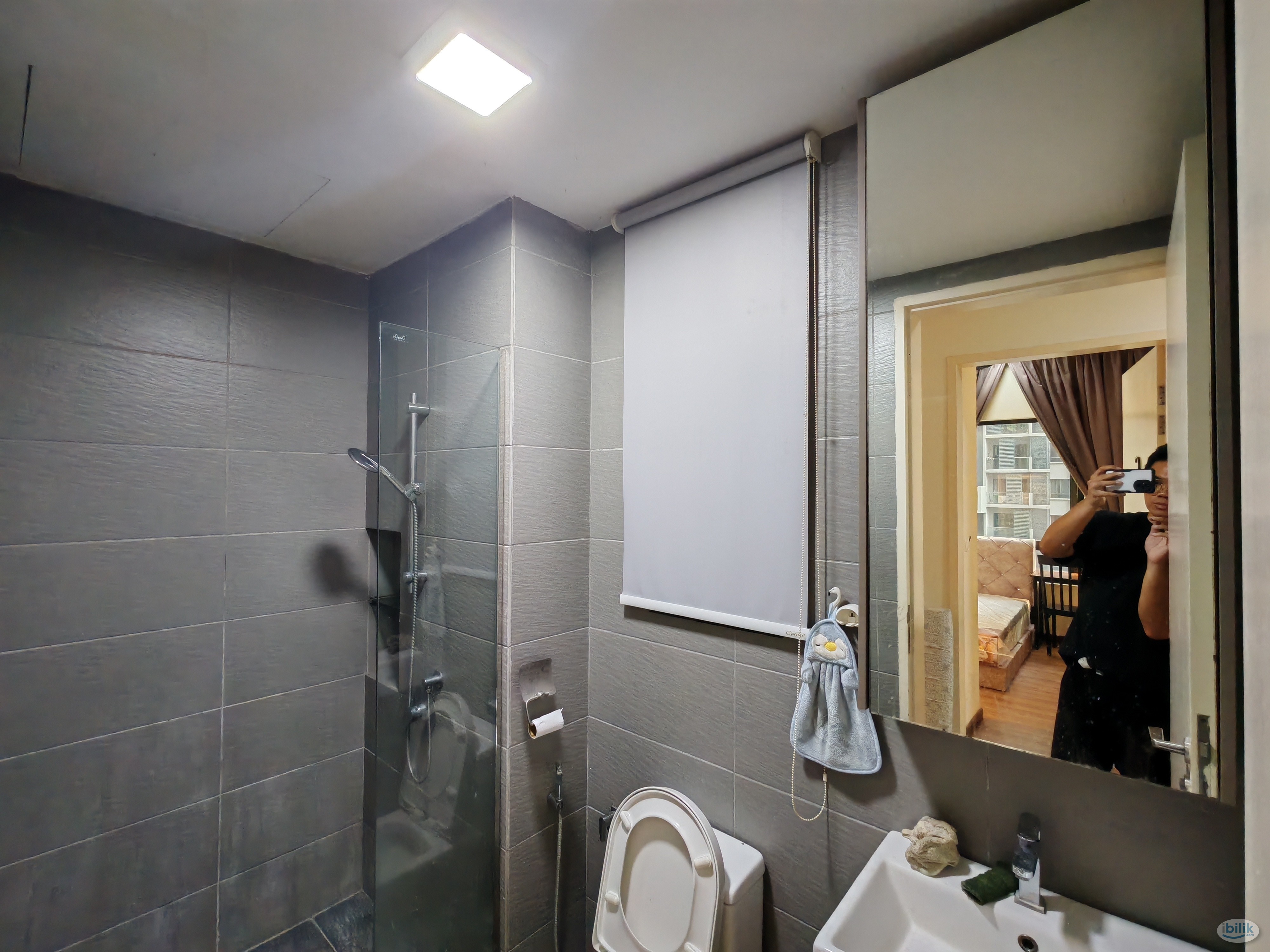 🏠Single Bedroom Room at Petalz Residence🏠-Free WiFi 🌐🚄Walking to KTM🚄Free Electric Comon area,Free Water,Cleaning Free - Image 4