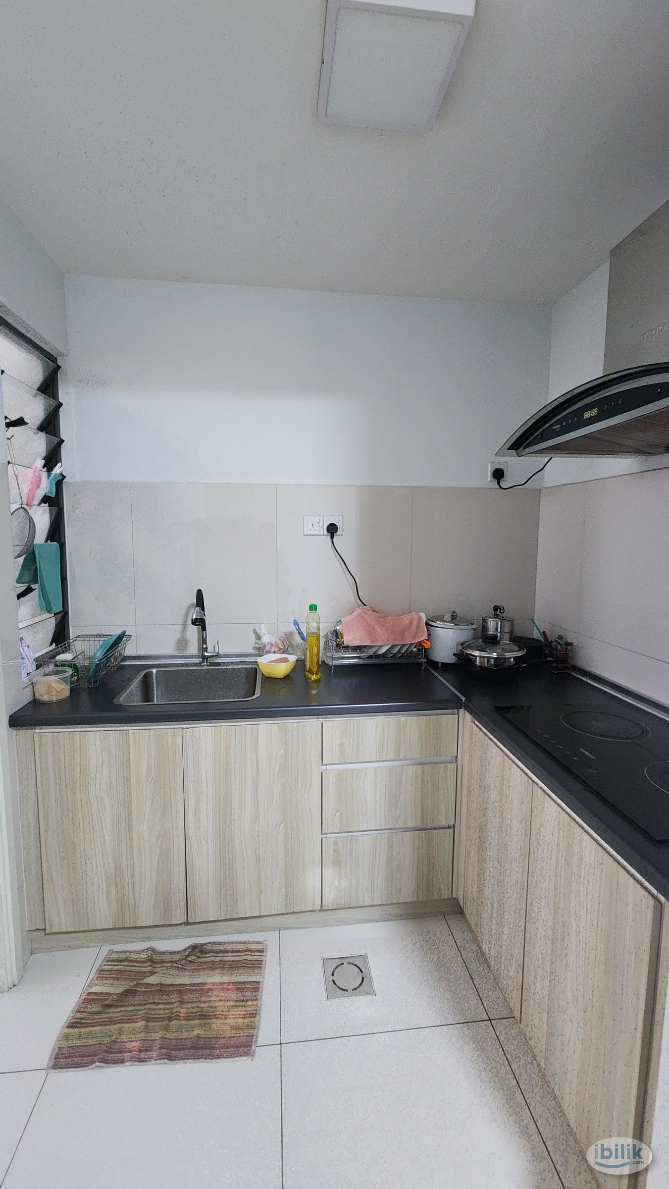 Female room near hospital putrajaya 10min drive MRT2 Giant infront - Image 3