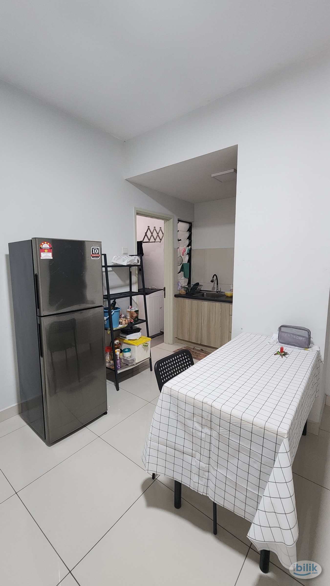 Guy room only 10min to hospital putrajaya behind giant mrt2 - Image 3