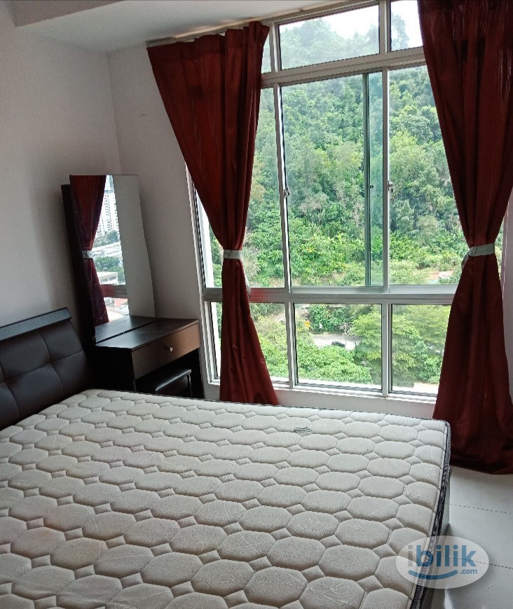 Fully Furnished Middle Room For Rent Including Wifi And Utilities - Image 1