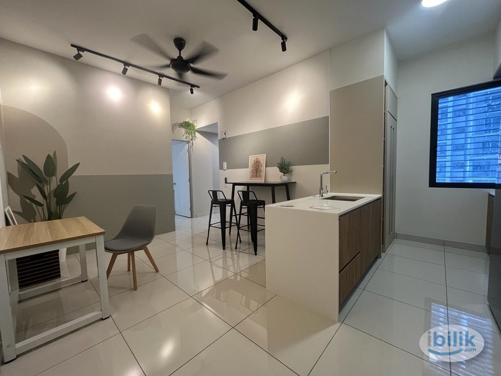 Female Unit Middle Room at Millerz Square, Old Klang Road - Image 1