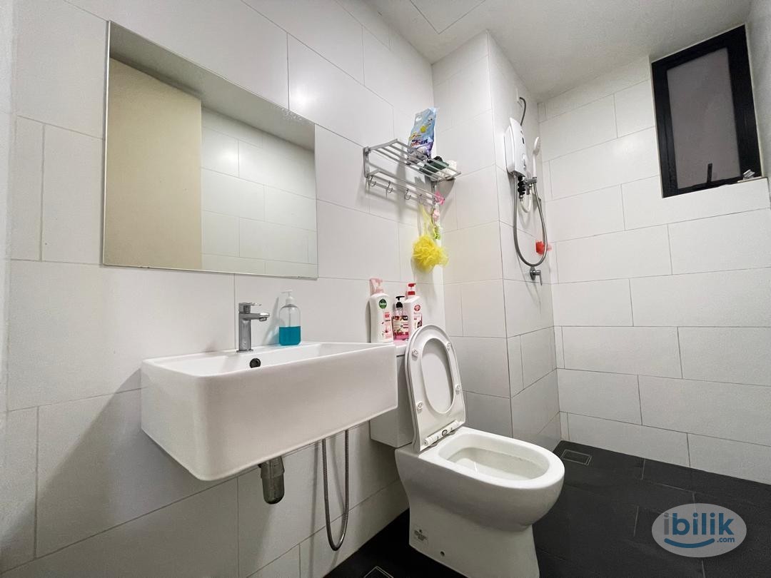 Super Single Room at SQWhere, Sungai Buloh - Image 3
