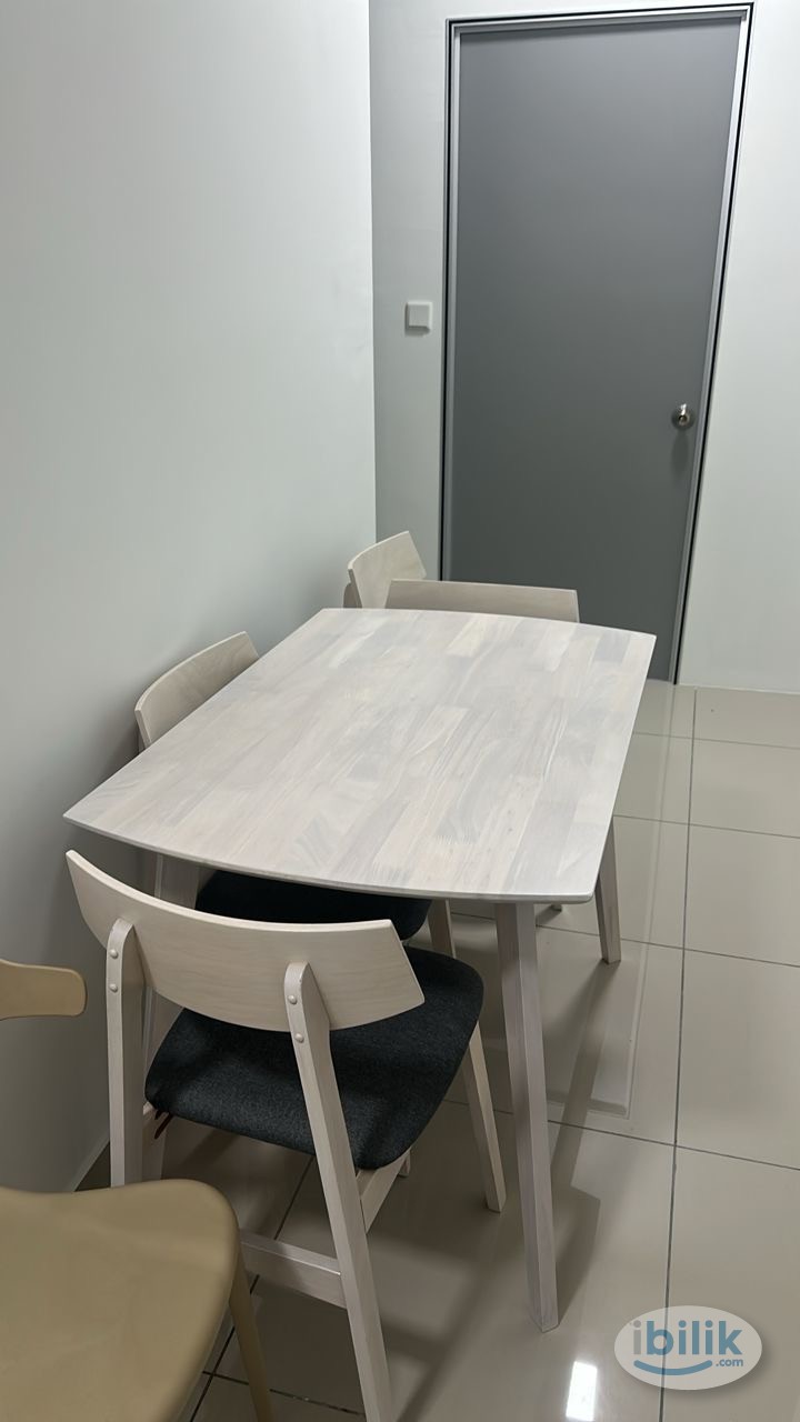 Middle Room at Nikka City Sentral Residence, Bandar Sri Permaisuri - Image 5