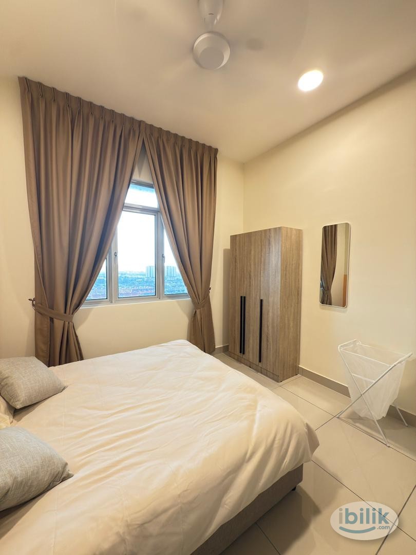 Residensi Nexus Kajang_Master Room_Near MRT - Image 1