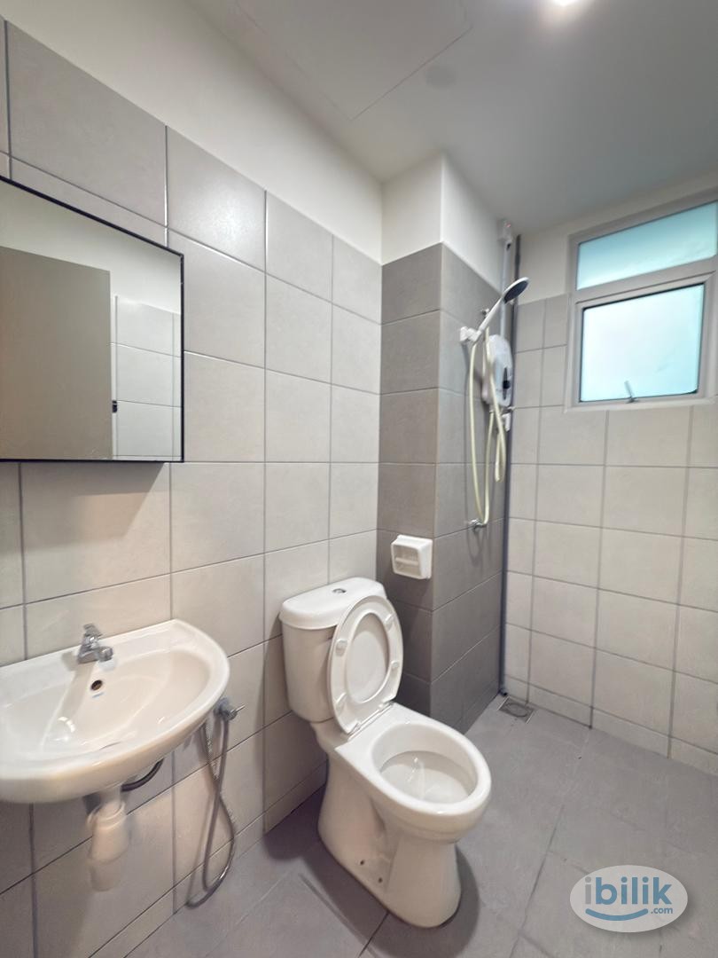 Residensi Nexus Kajang_Medium Room_Near MRT - Image 1