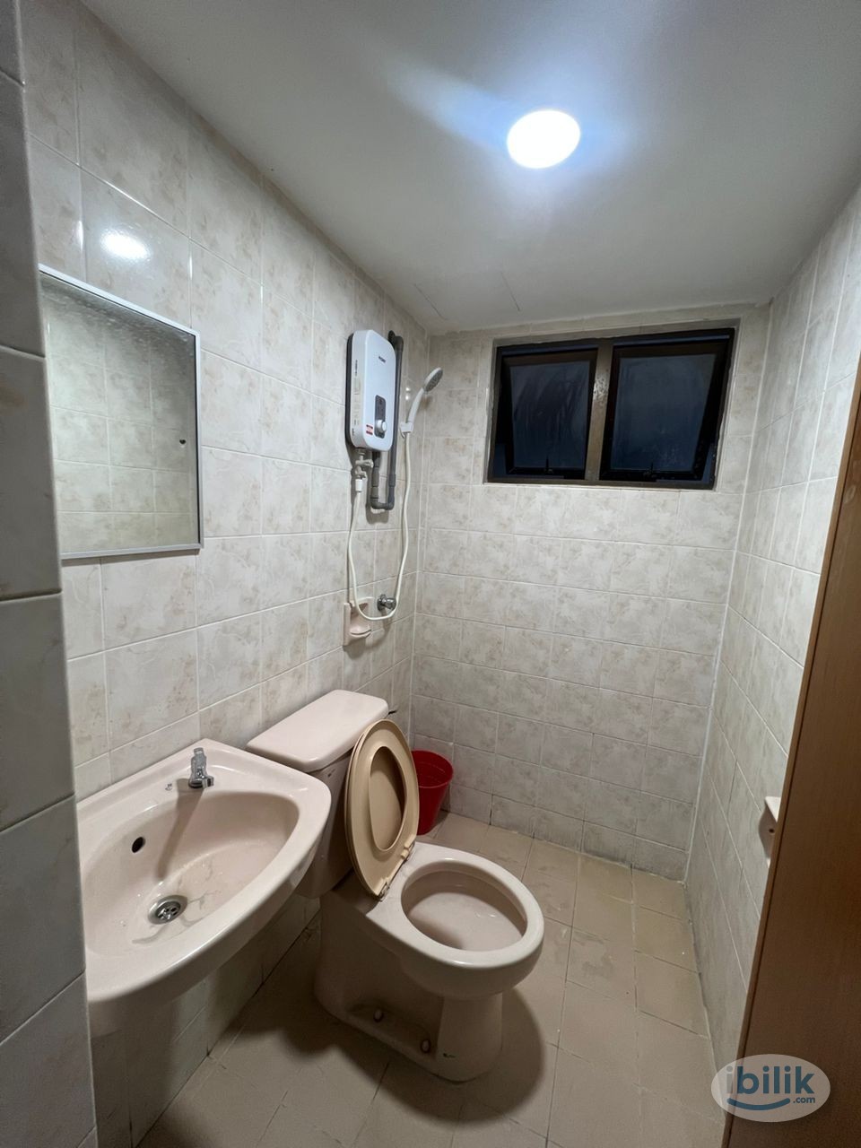Female Room at Kenanga Point, Pudu - Image 2