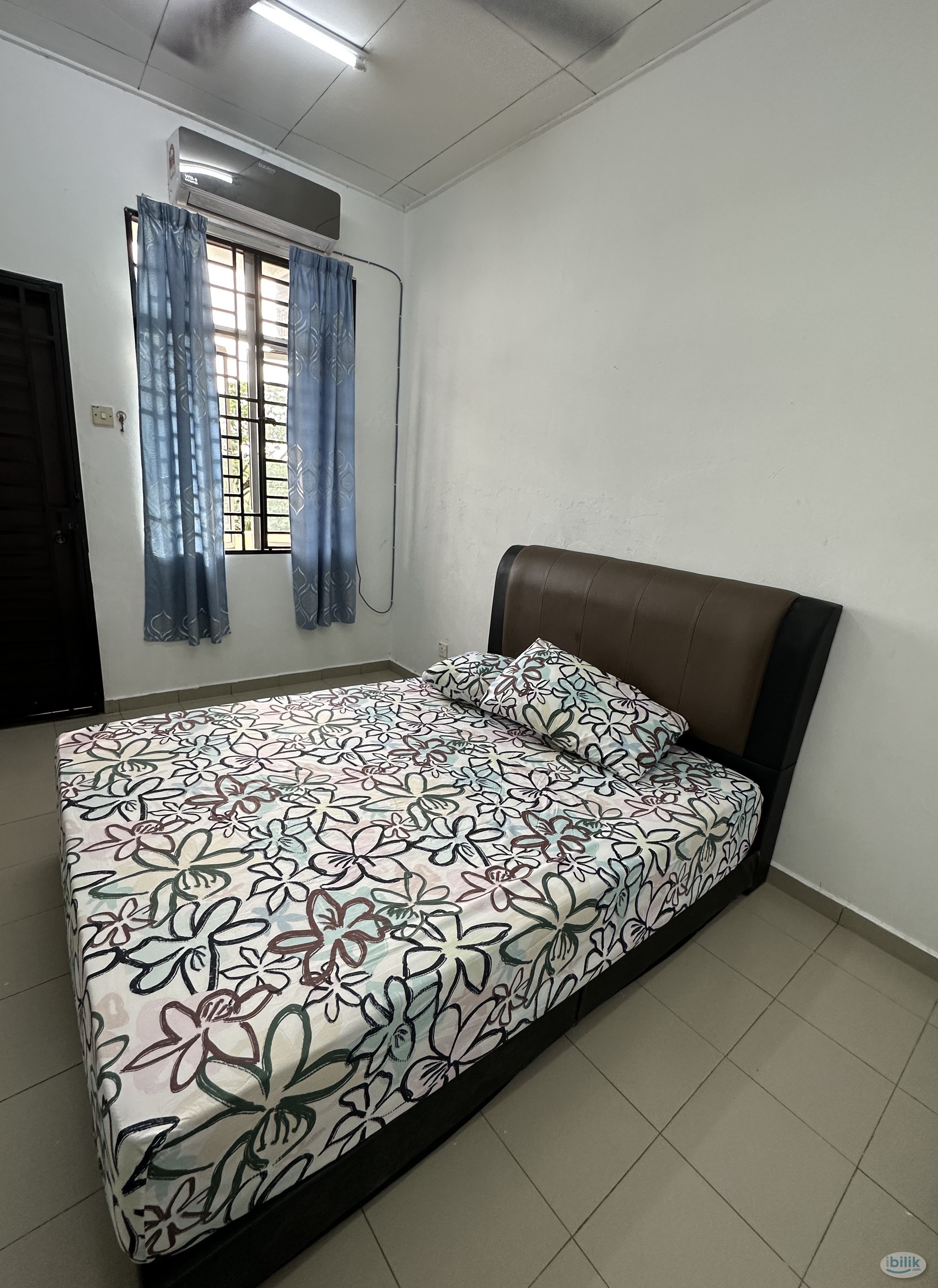 Master Room at Bandar Puncak Alam, Kuala Selangor - Image 3