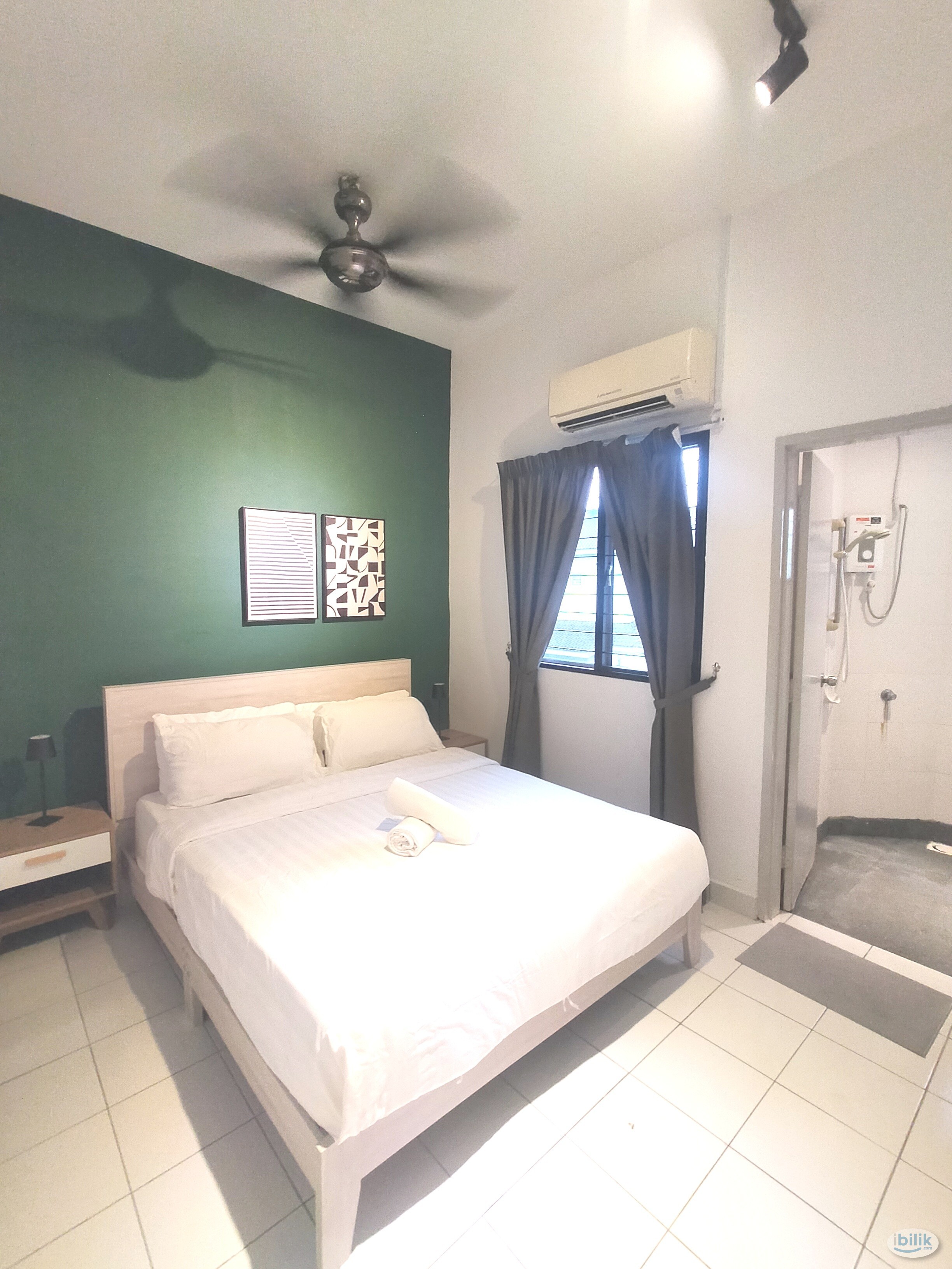 Female Middle room with Private 🛁Bathroom at Tasik Prima Puchong - Image 1