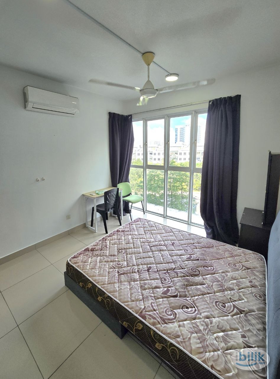 😍Available 1st week of july! ✅Block C master bedroom with Private bathroom fully furnished ready move in!! - Image 3