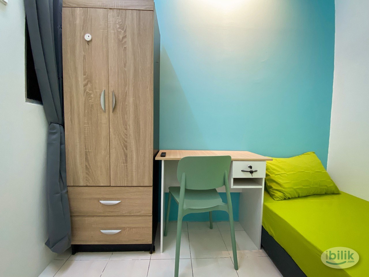 Middle Room at Seri Kembangan, Selangor - Image 2