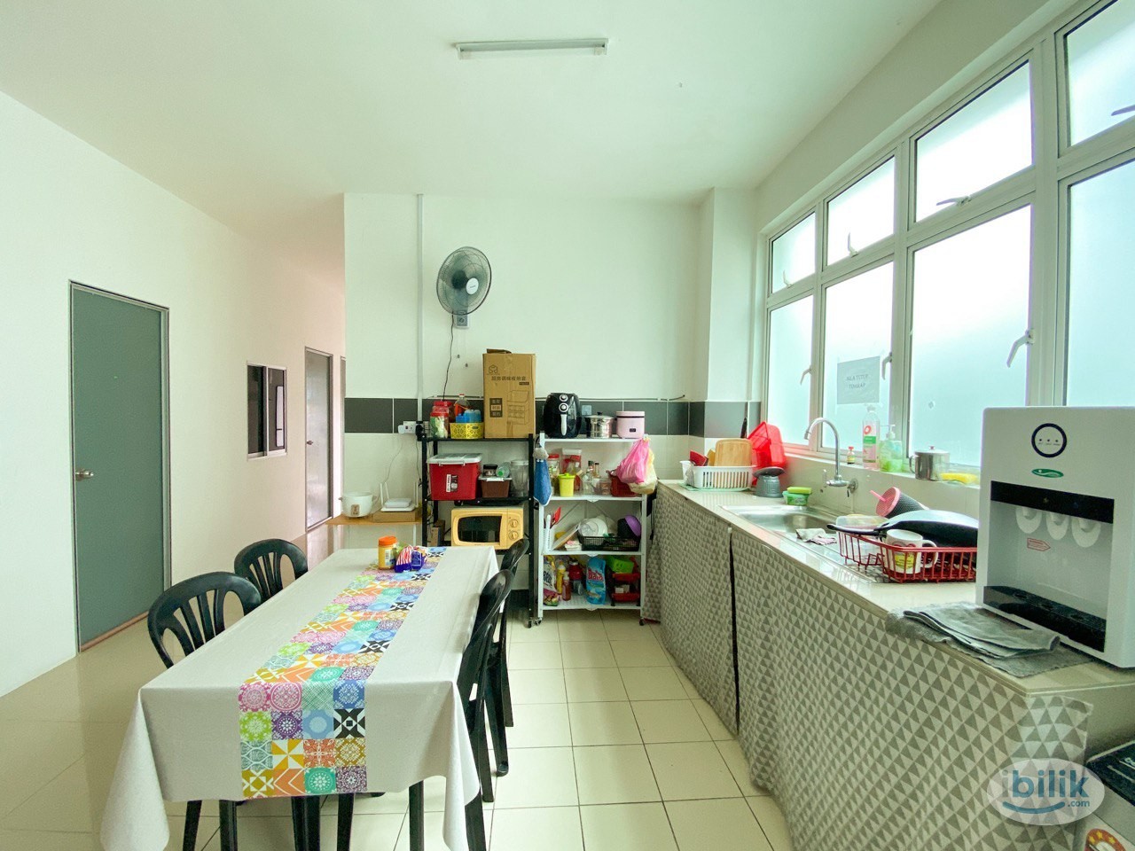 Middle Room at Senawang, Seremban - Image 4