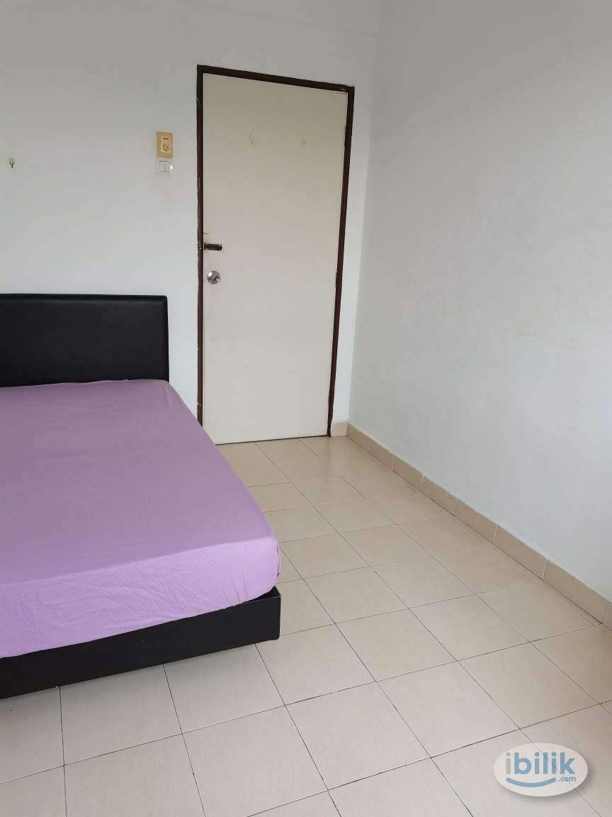 Small room available at Aeon Shopping kepong - Image 2