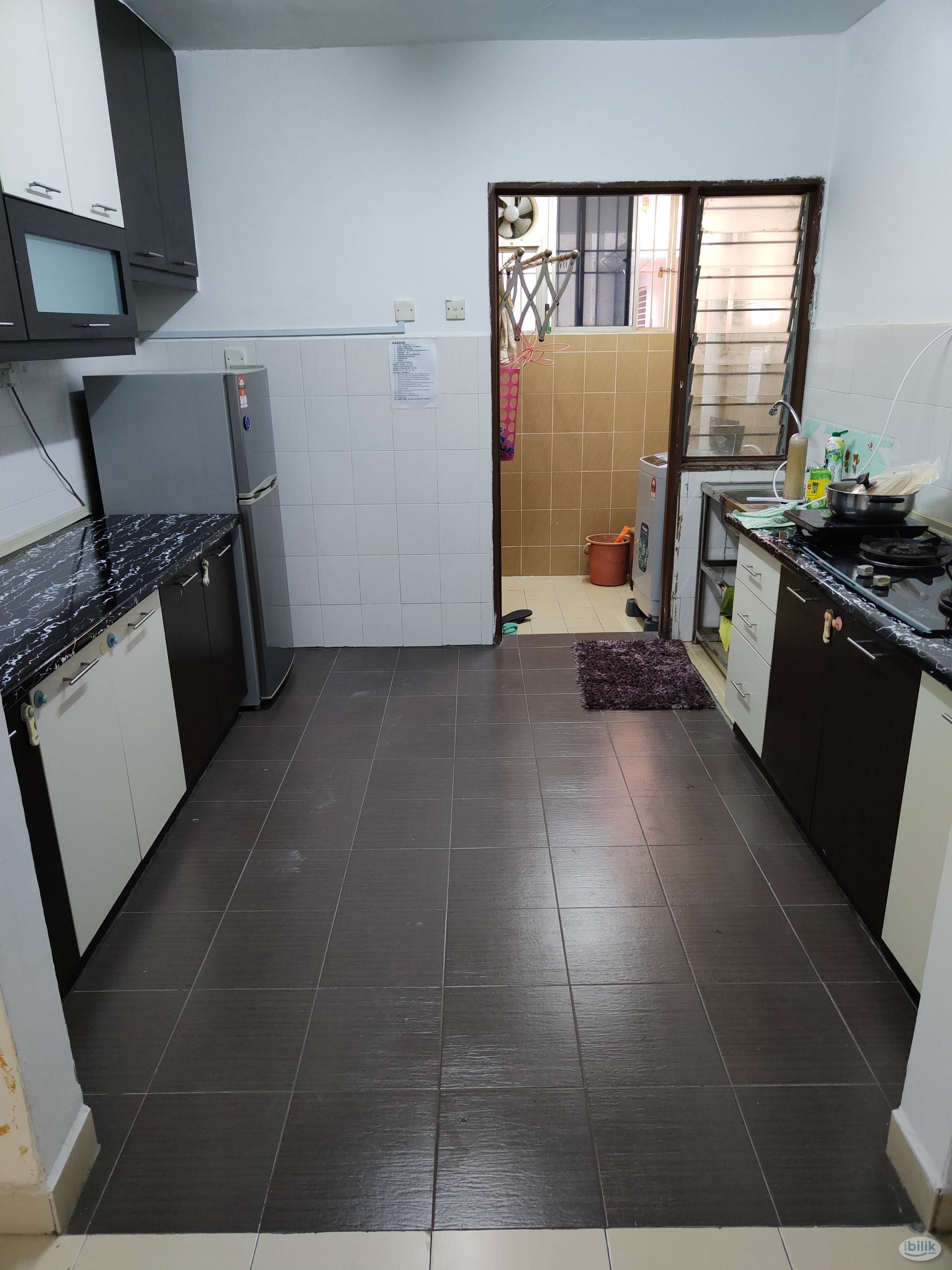 Small room available at Aeon Shopping kepong - Image 5