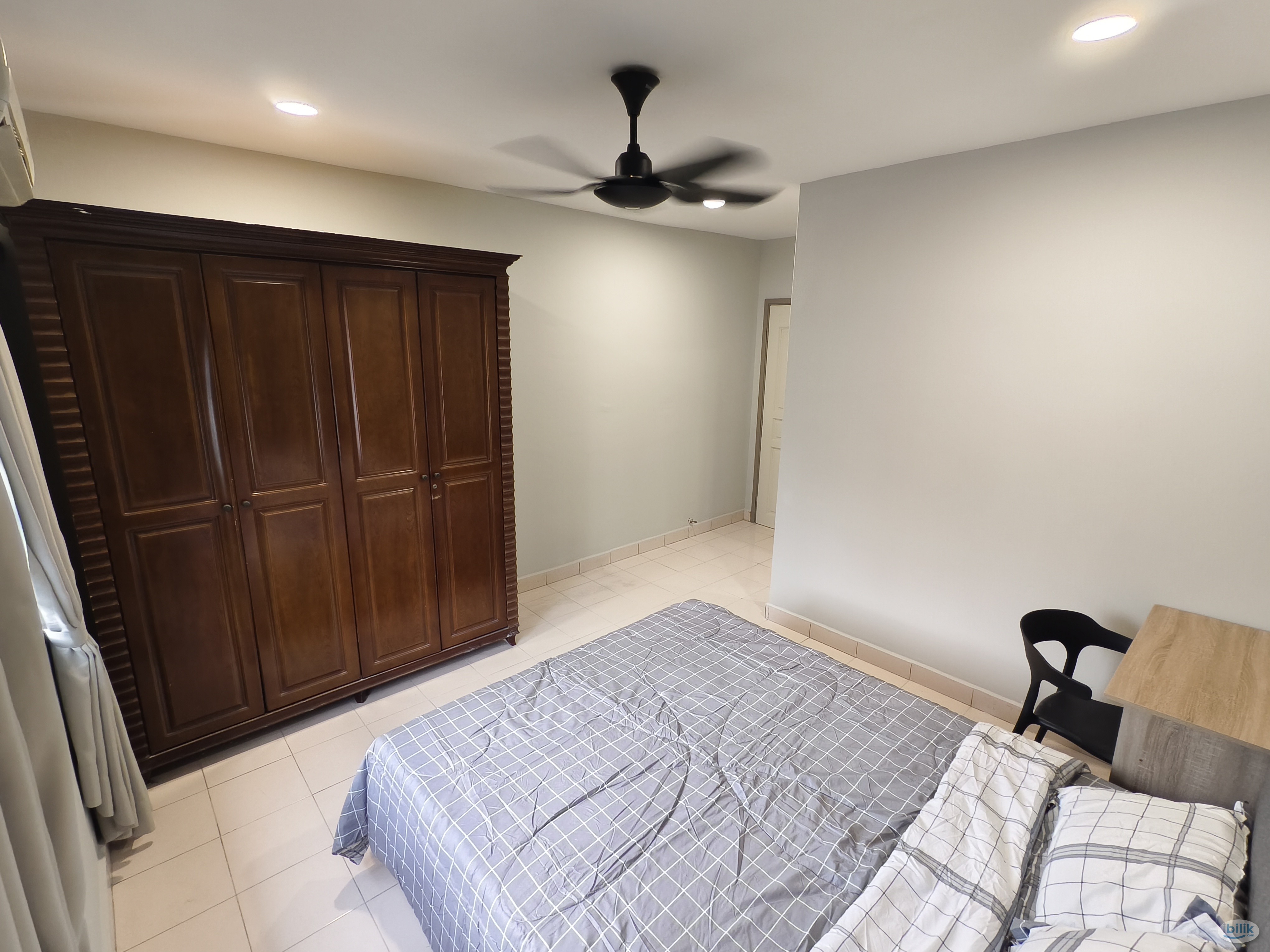 Master Room at Sri Putramas I, Dutamas - Image 4