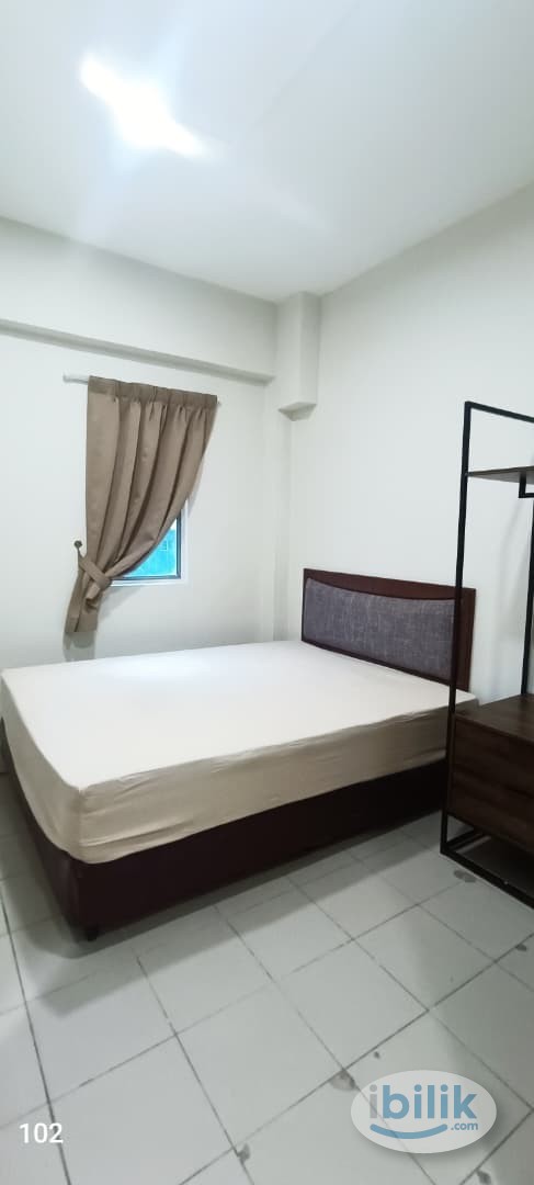 PRIVATE MASTER ROOM WITH BATHROOM NEAR Petaling Street, Pudu for RENT  (Walking distance 10mins Masjid Jamek LRT) - Image 3