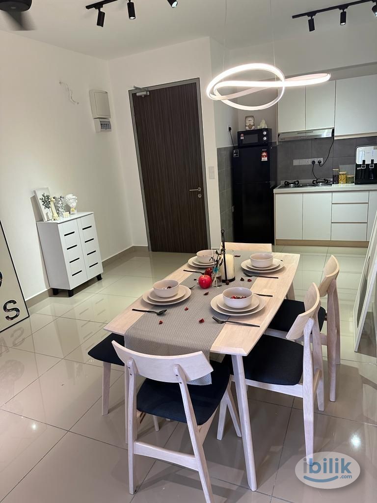 Helix 2, PJ - Master Room with Private Bathroom ( Unit Ready on Mid of April ) - Image 1