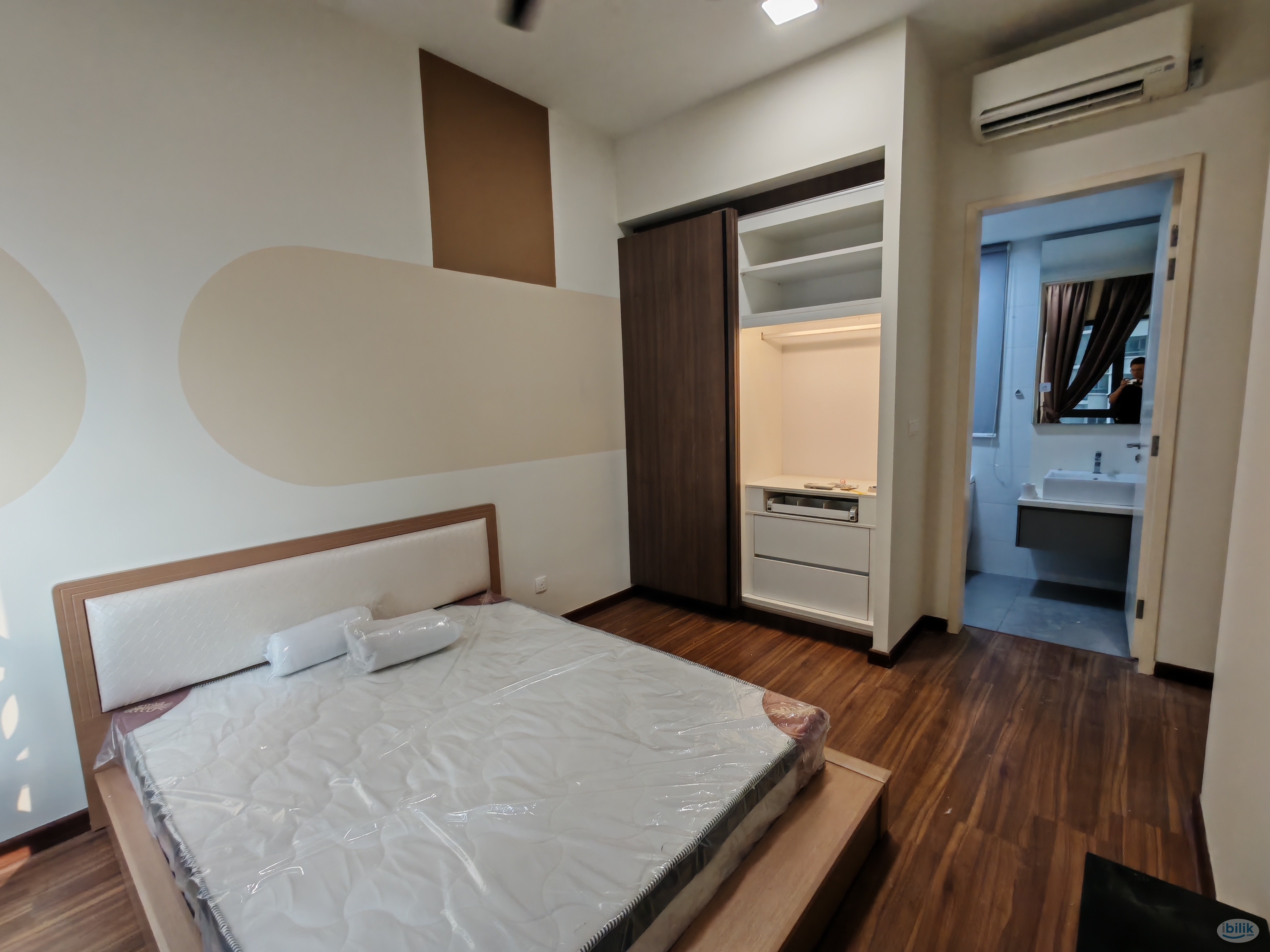 Master Room at The Petalz, Old Klang Road - Image 2