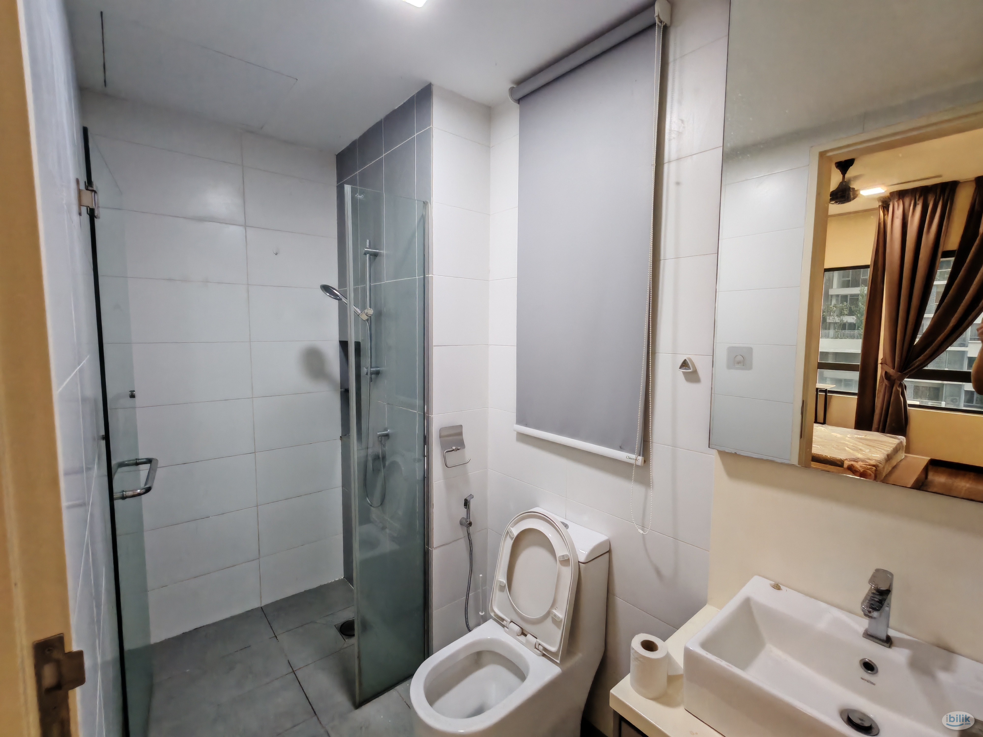 Master Room at The Petalz, Old Klang Road - Image 3