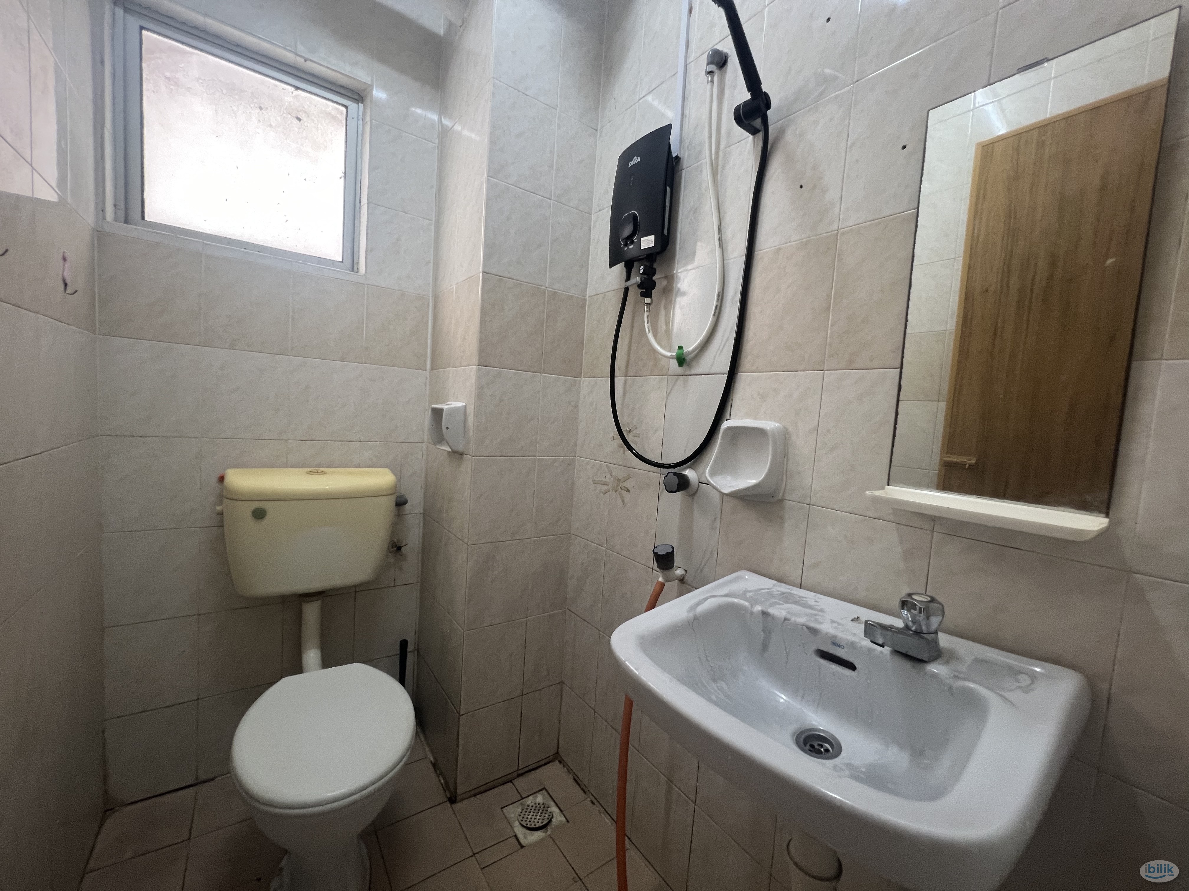 🚶‍♂️Walking Distance to Bus Stop ⭐Single Room at Flora Damansara, Damansara Perdana - Image 2