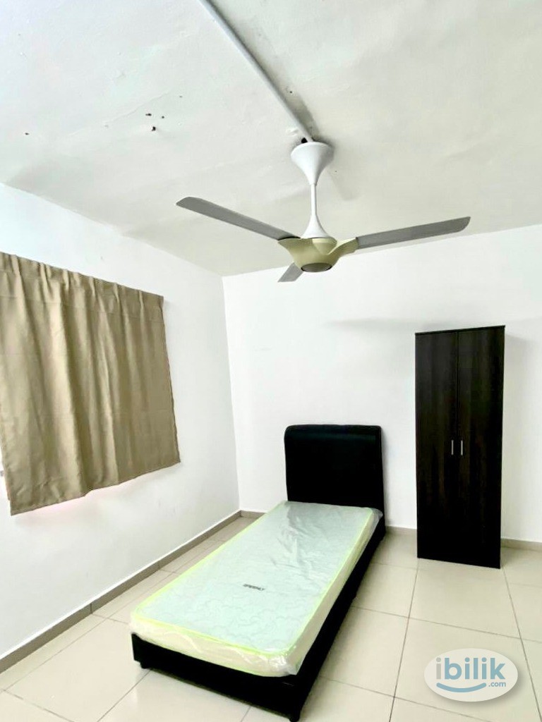 🔥Walking Distance to MRT 🚶‍♀️LESTARI APARTMENT Damansara Damai - Lelaki Melayu  (Bilik Sewa/Hostel) - Image 1