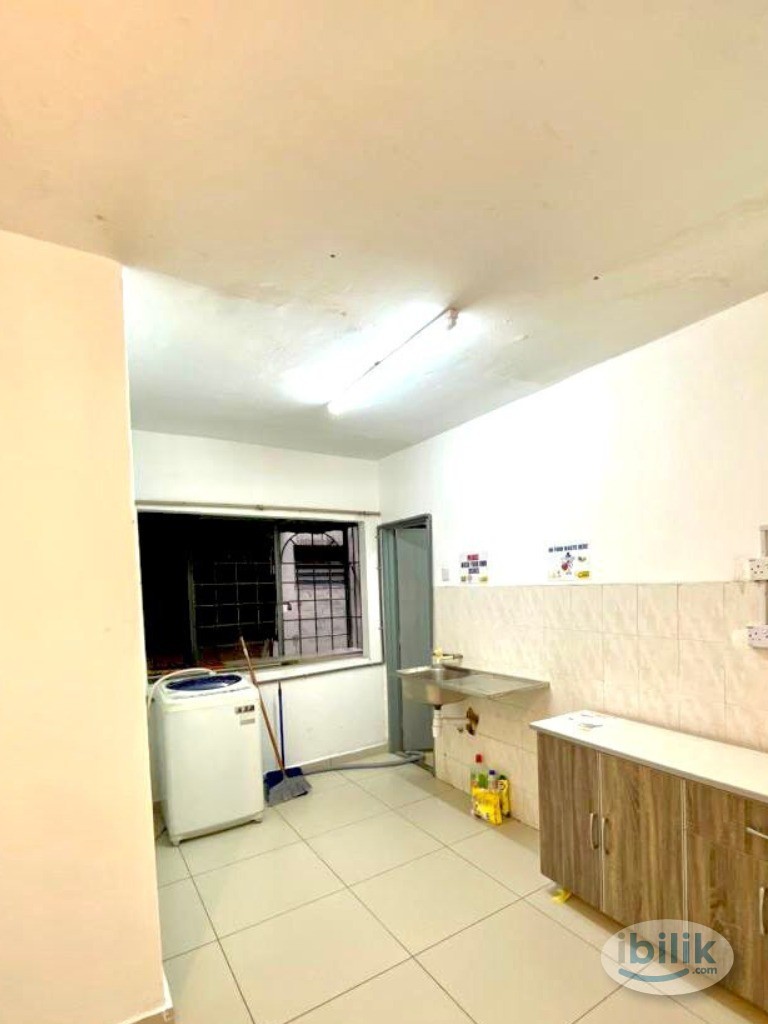 🔥Walking Distance to MRT 🚶‍♀️LESTARI APARTMENT Damansara Damai - Lelaki Melayu  (Bilik Sewa/Hostel) - Image 2