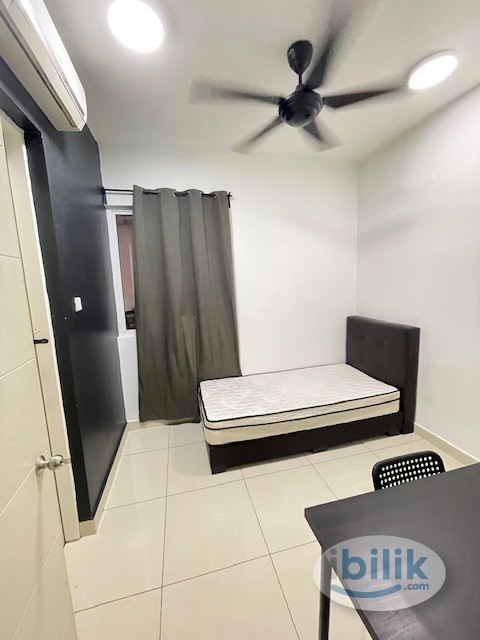 Regina Condo Usj 1_Small Room - Image 1