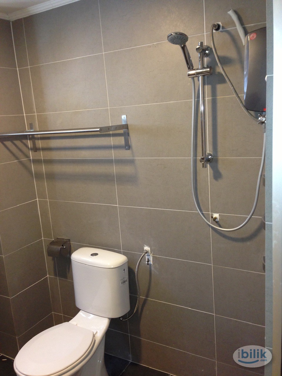 PJS 7 Sunway_Sunway Court Apartment_Medium Room - Image 5