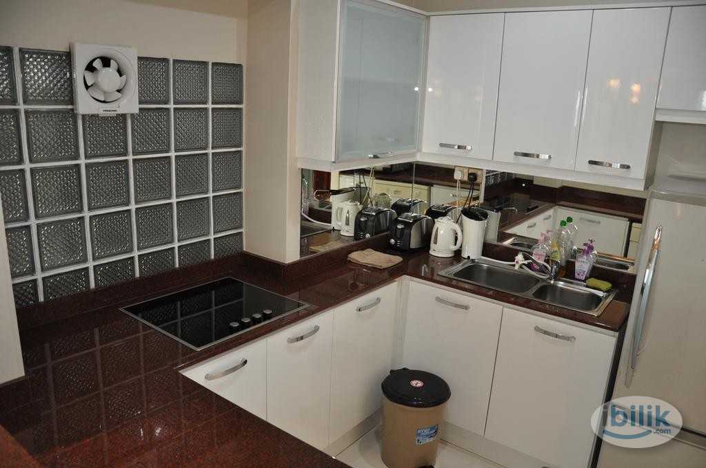 🔶 Spacious & Modern Single Room 🔘 Fully Furnished at Balakong Taming Jaya 5 min to AEON Mall Cheras Selatan - Image 3