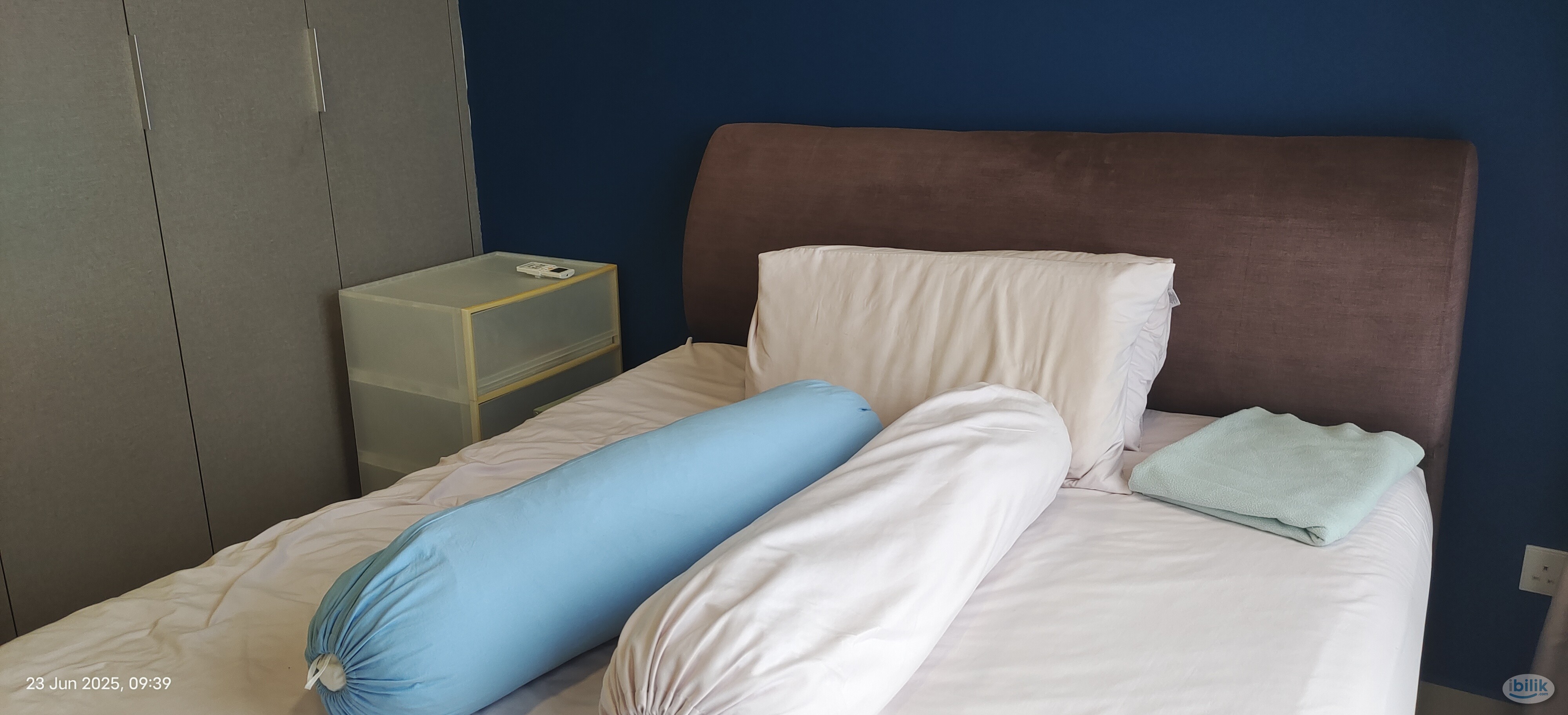 Middle Room at Nidoz Residences, Desa Petaling - Image 2